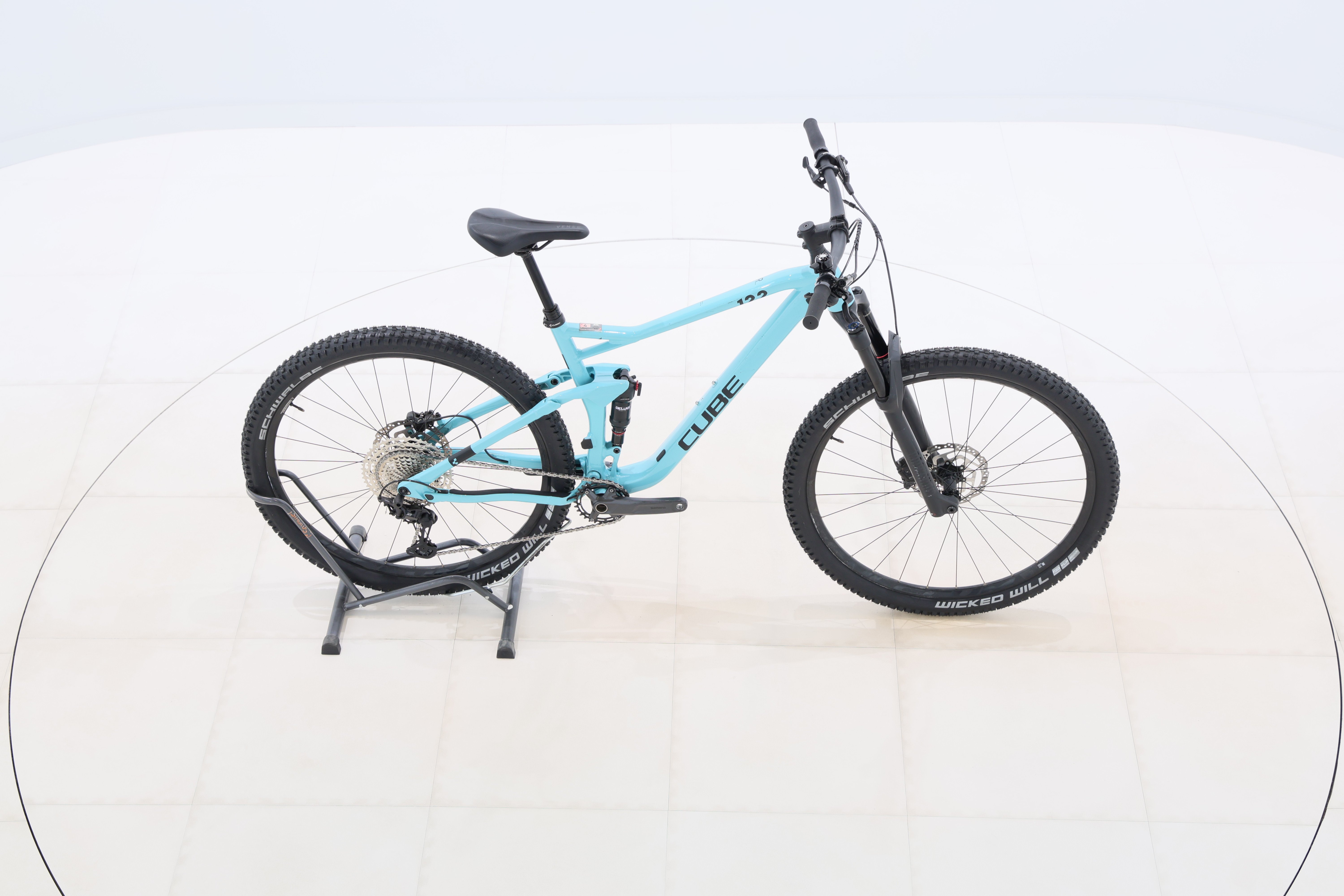 b1fd2dbd-cfcb-4f1e-aa15-6d3dac7bd38c