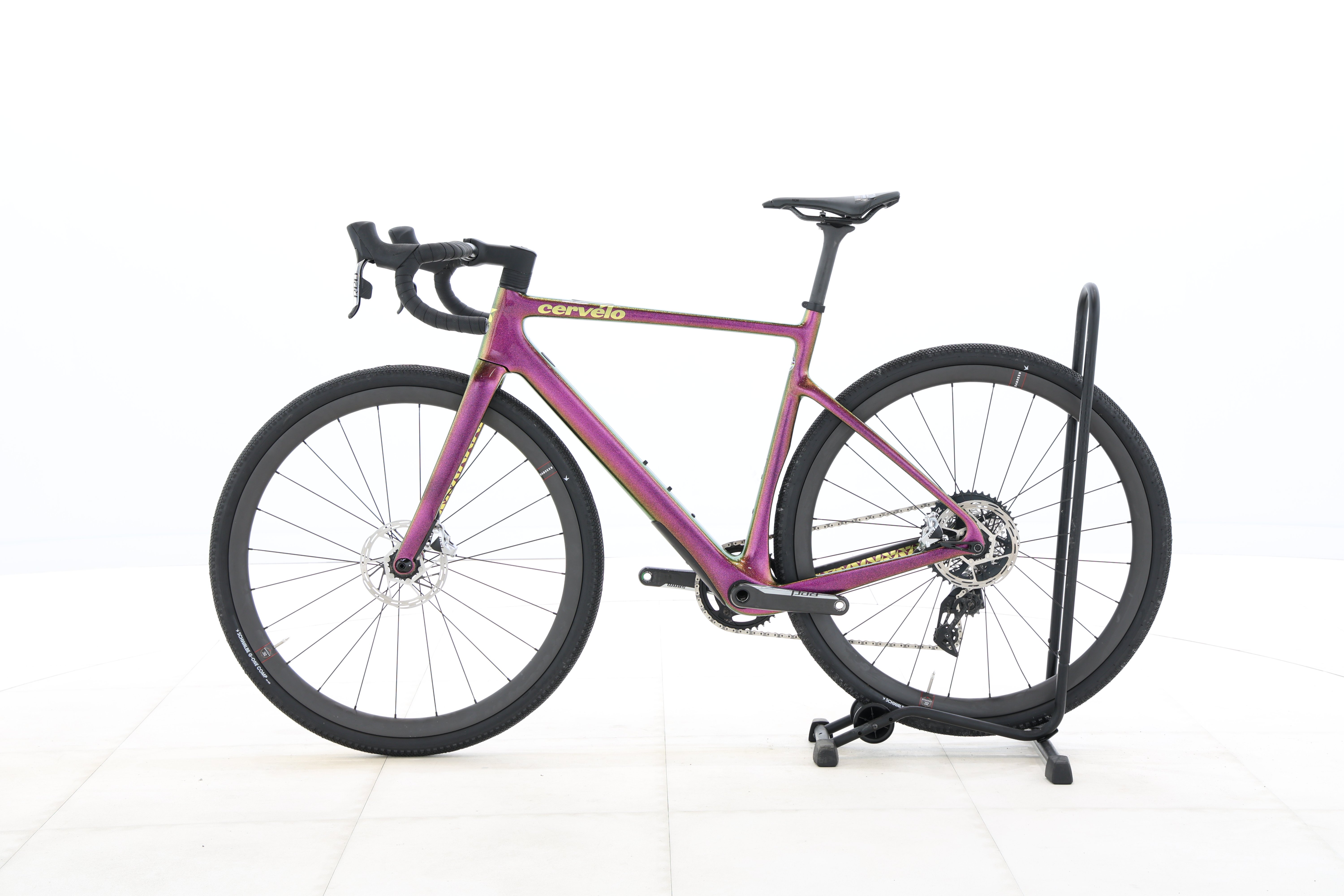 301b59b4-fc44-4b83-b396-3e06aa4482a6