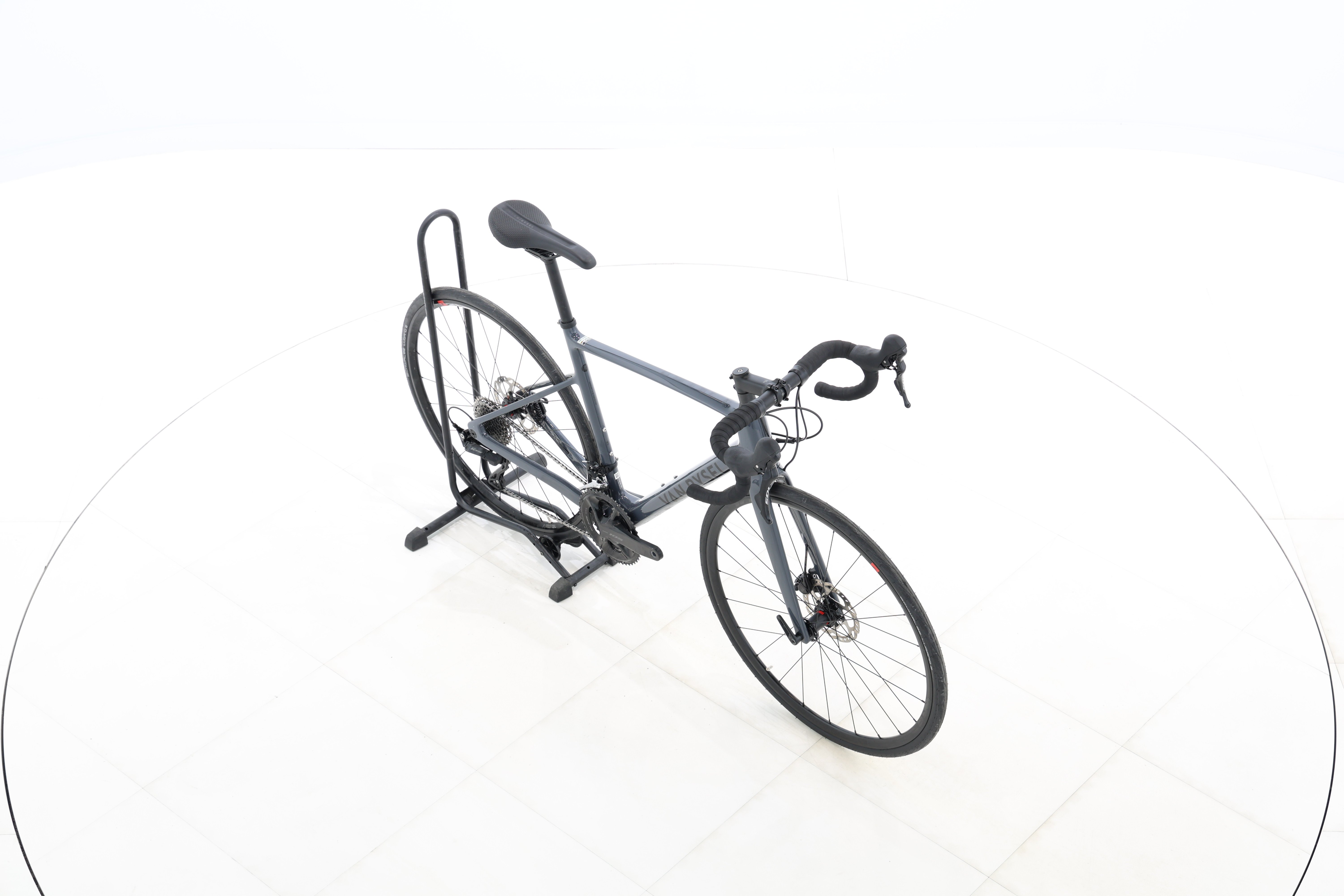 6951b8fd-3996-4b7f-973d-7713d286f8b1