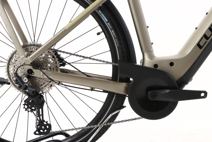 Cube KATHMANDU HYBRID PRO 750 2023