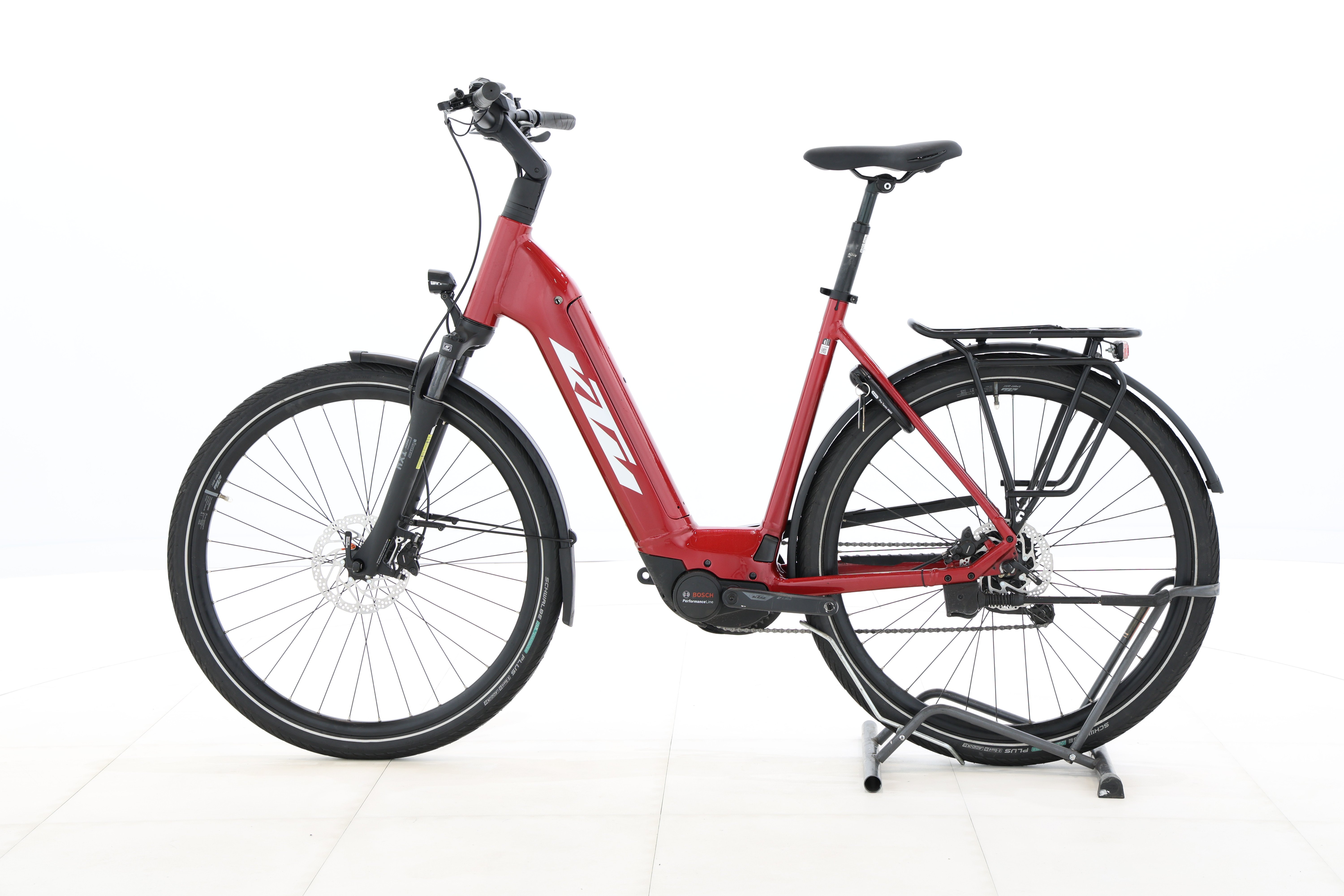 fe7e225e-955a-4b5a-995d-68c2c579655f