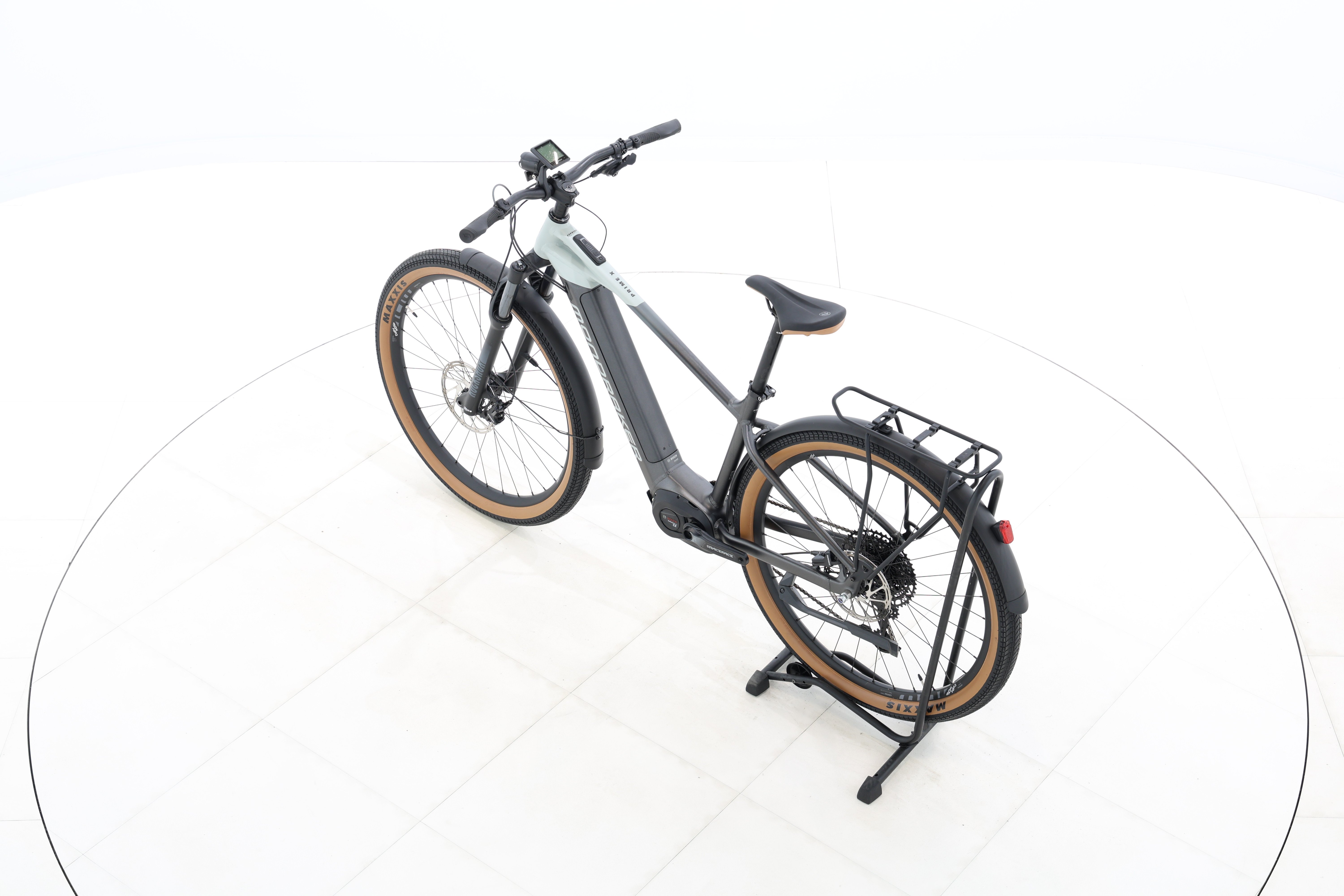 f3e8b0b8-4b61-493d-b378-95e1ad4d8eb1