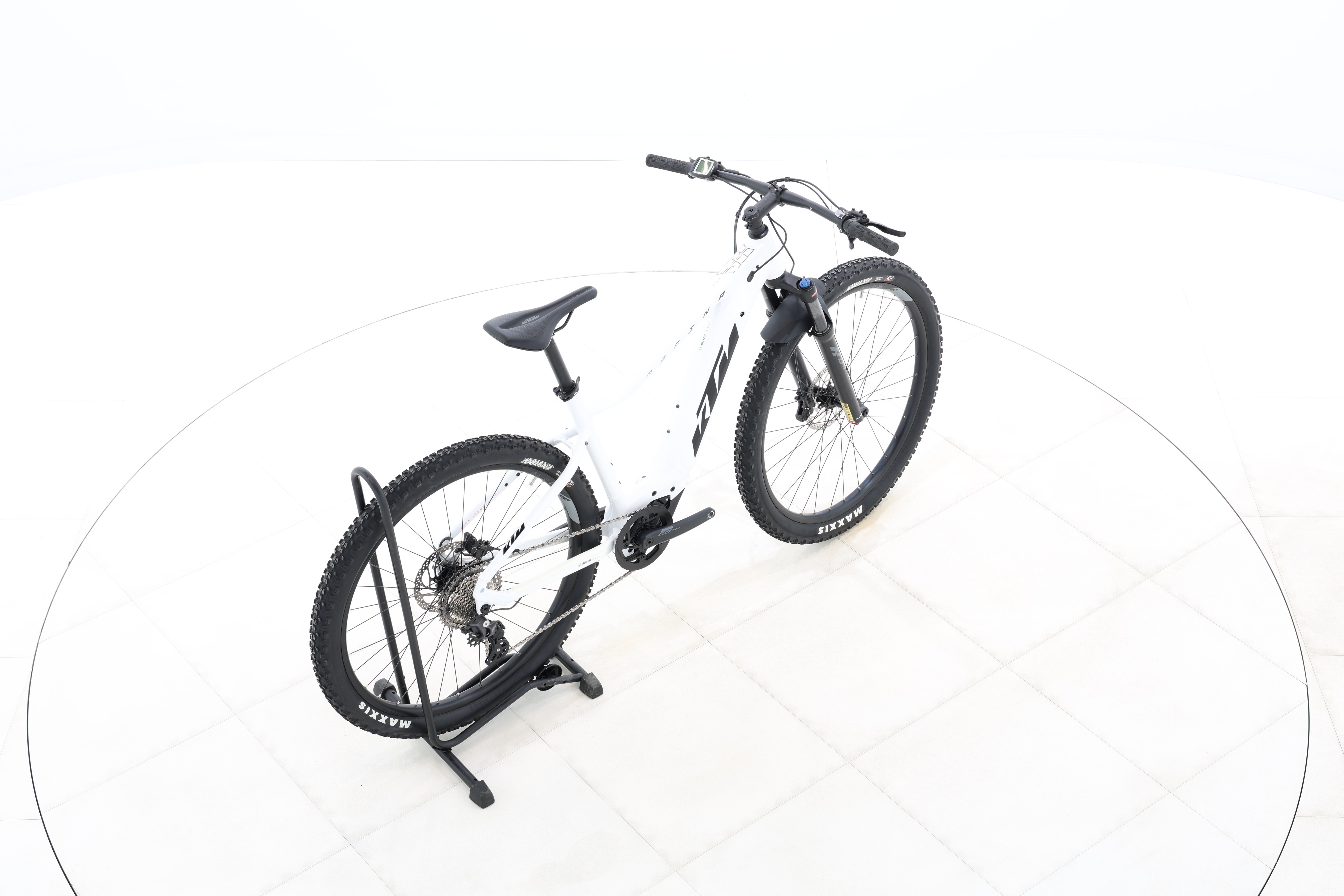 912c68fc-2b3d-422c-9009-b530ba7c3d5f