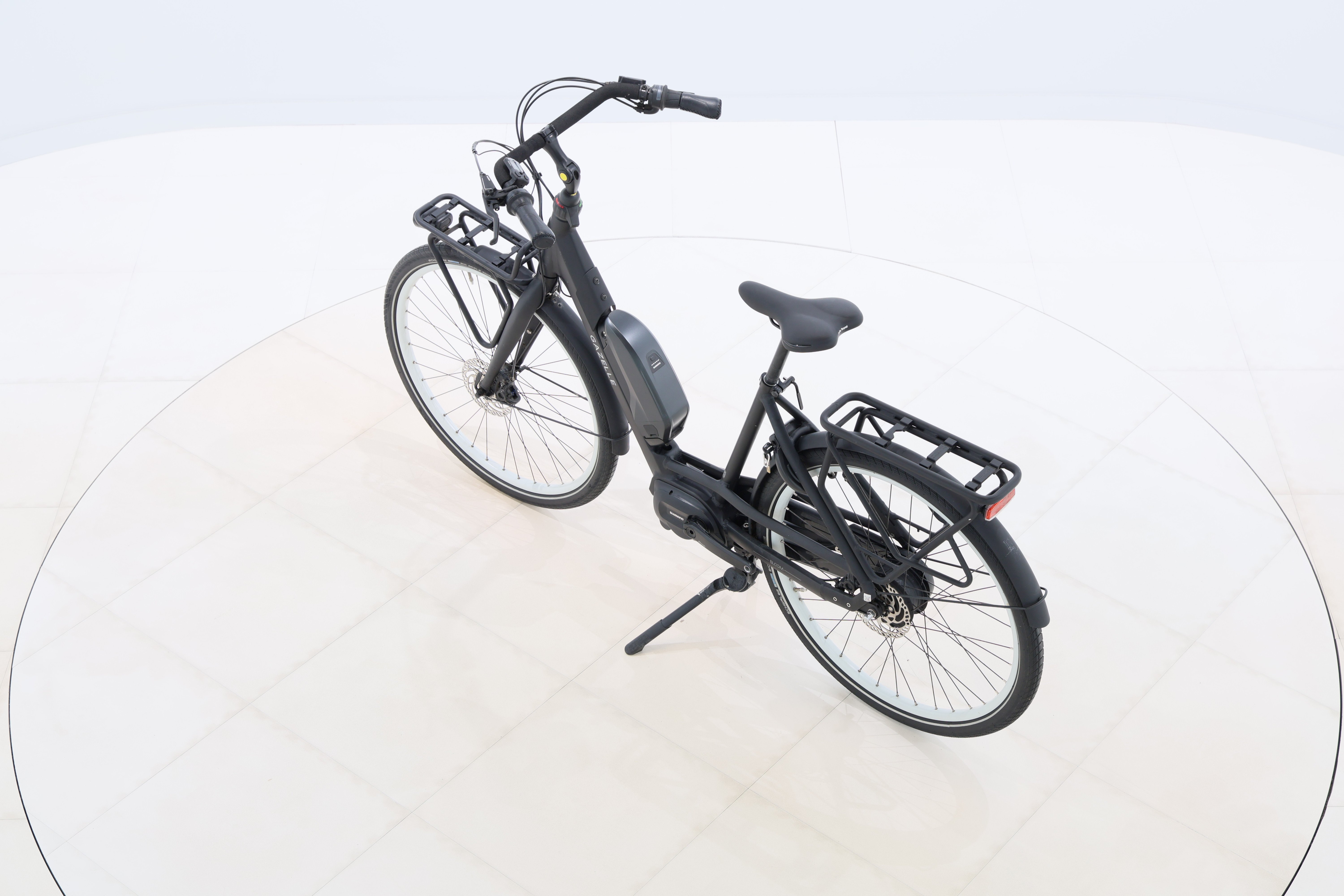 4fc3bd8a-e124-4675-a2d4-311151e75fa6