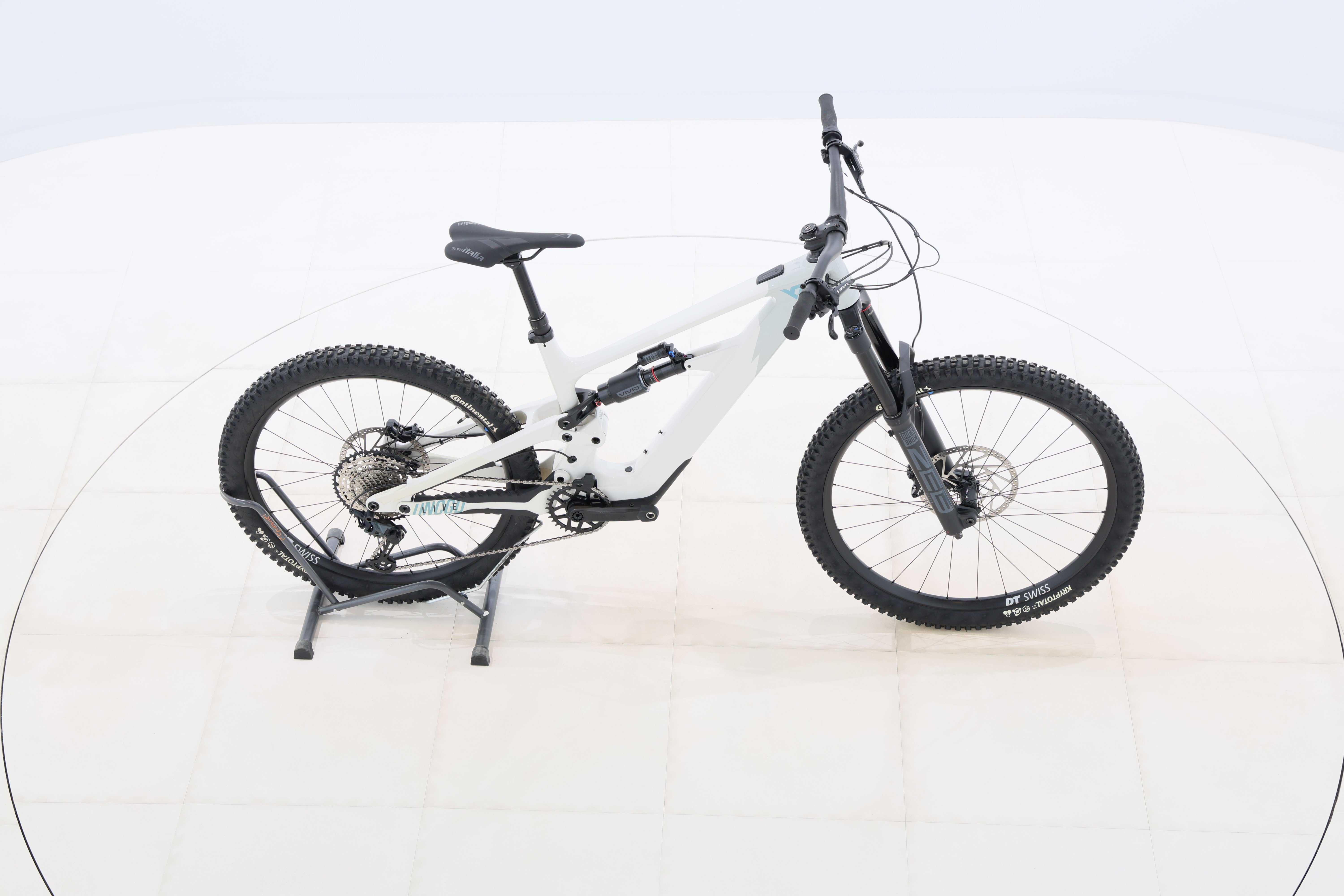 c1e8e386-ebf9-40f9-b994-0b6834216cb8