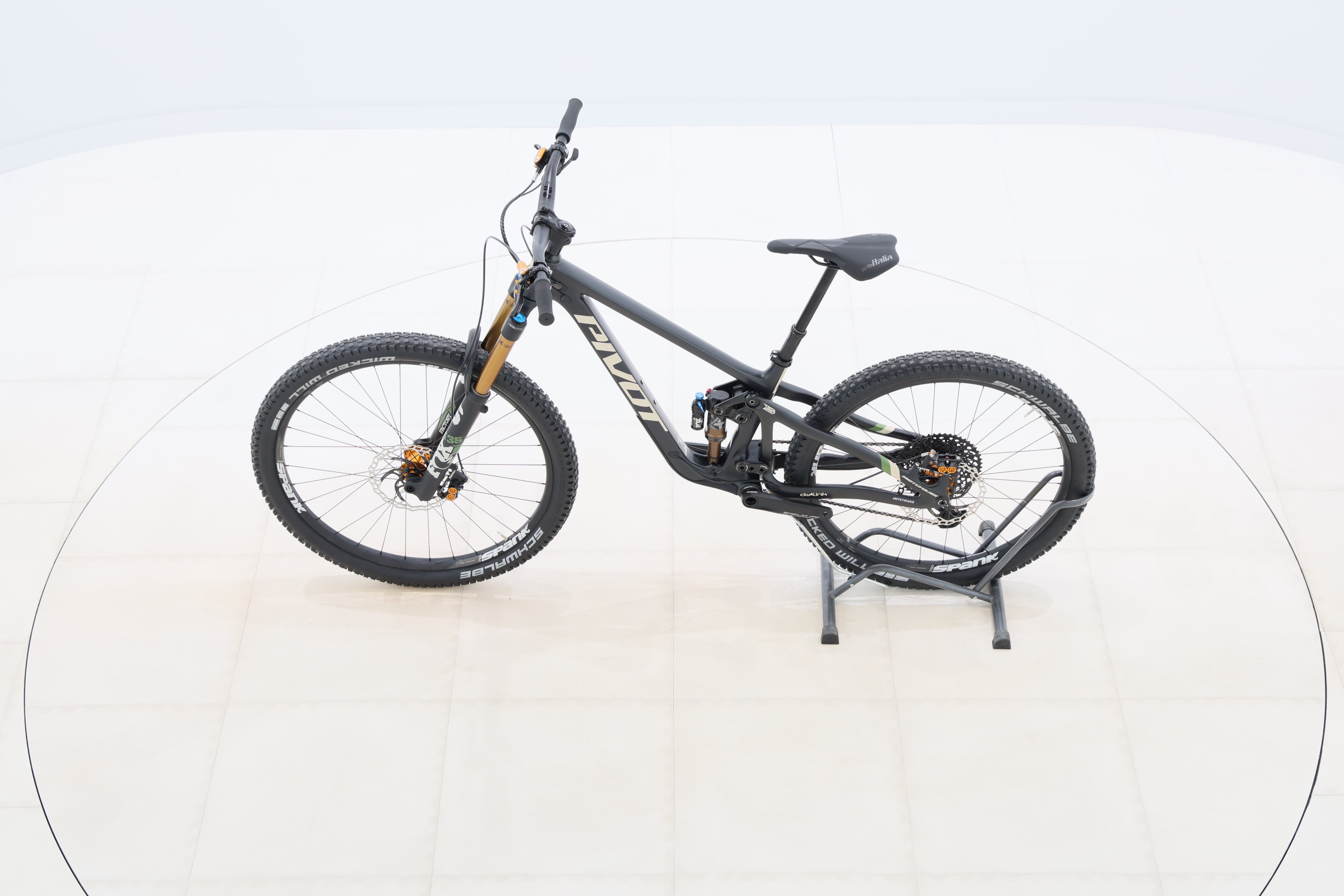 fa64da5f-6eec-4031-a3a9-58102cdd83fe