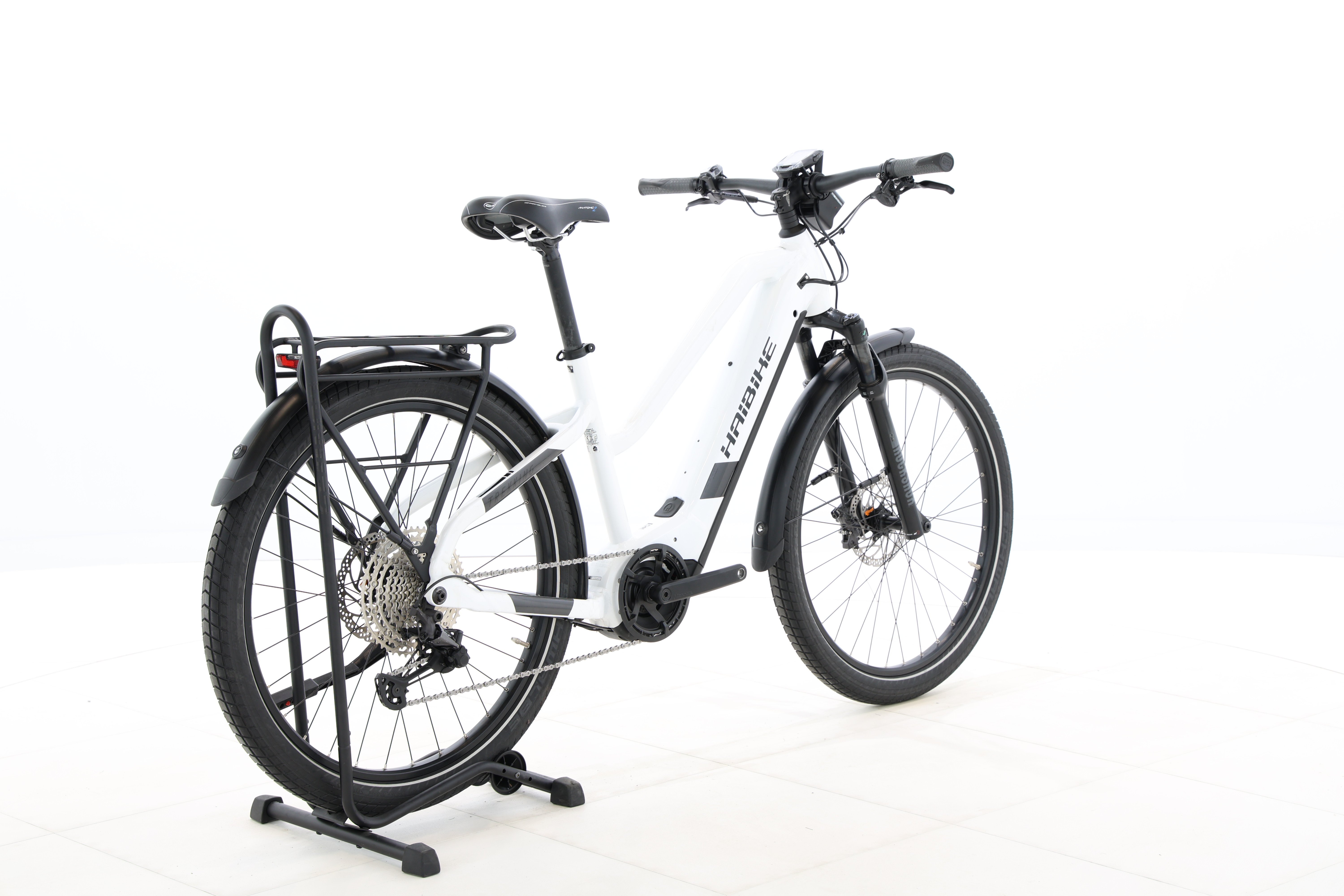 b704b939-f5bf-4909-91bc-9d1a71b54b22