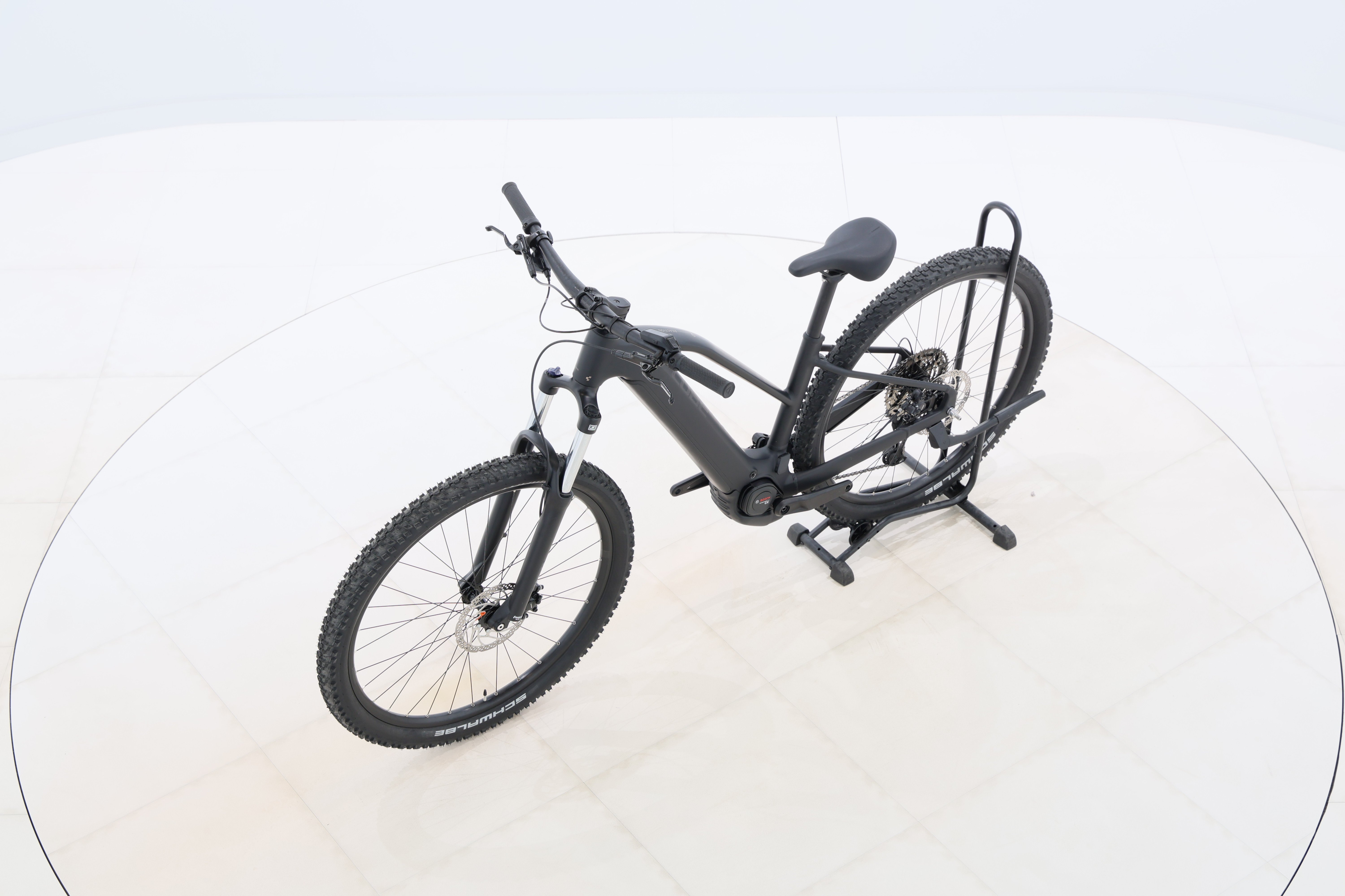 b064ccde-67ce-4788-85f3-507fe360826e