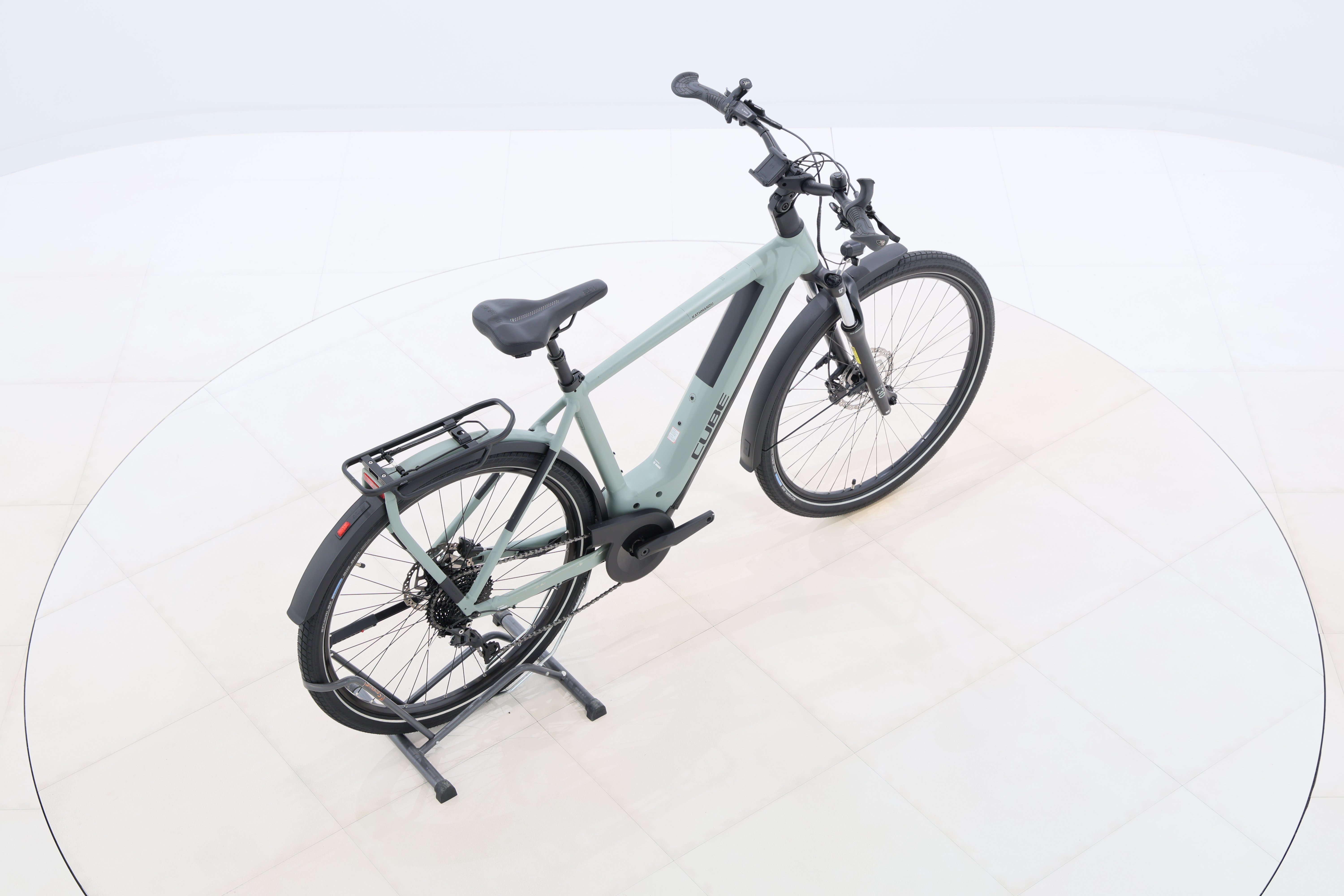 b61e2895-15ee-463f-a09c-081357b69e4c