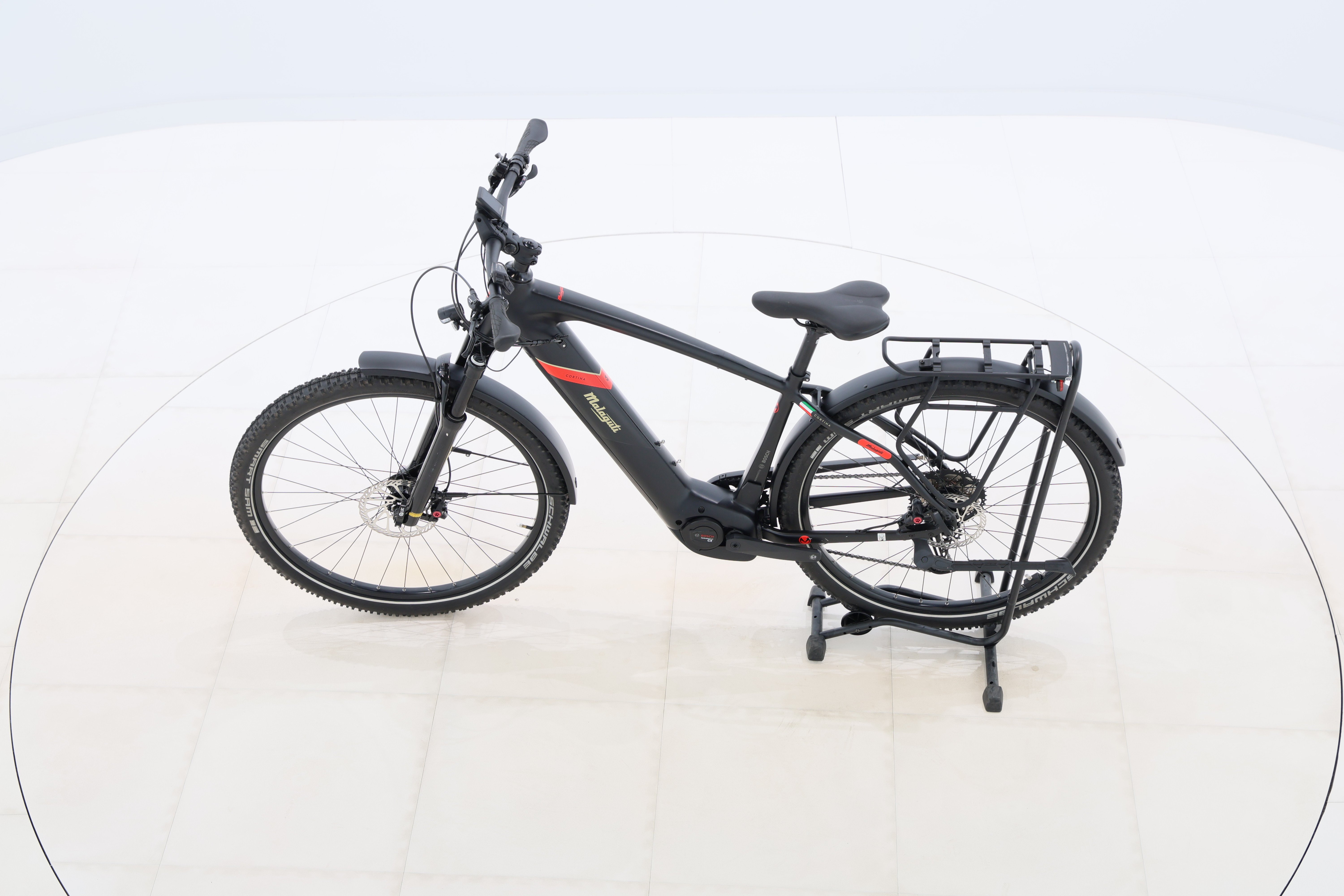 09aa77a2-b557-462a-868b-c57e6f0c2421