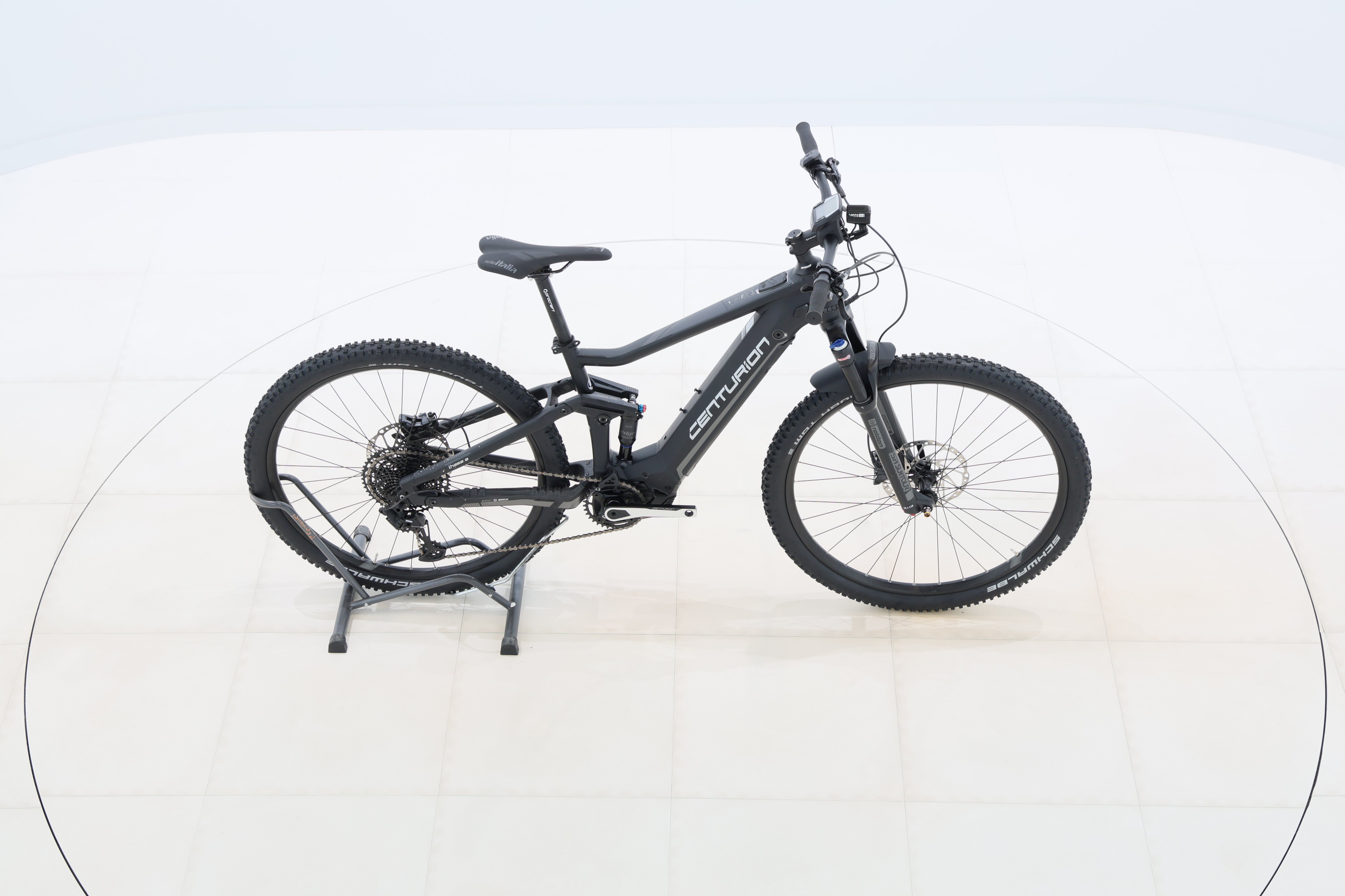 4c038b7c-c598-4948-b998-328bc3b4b27e