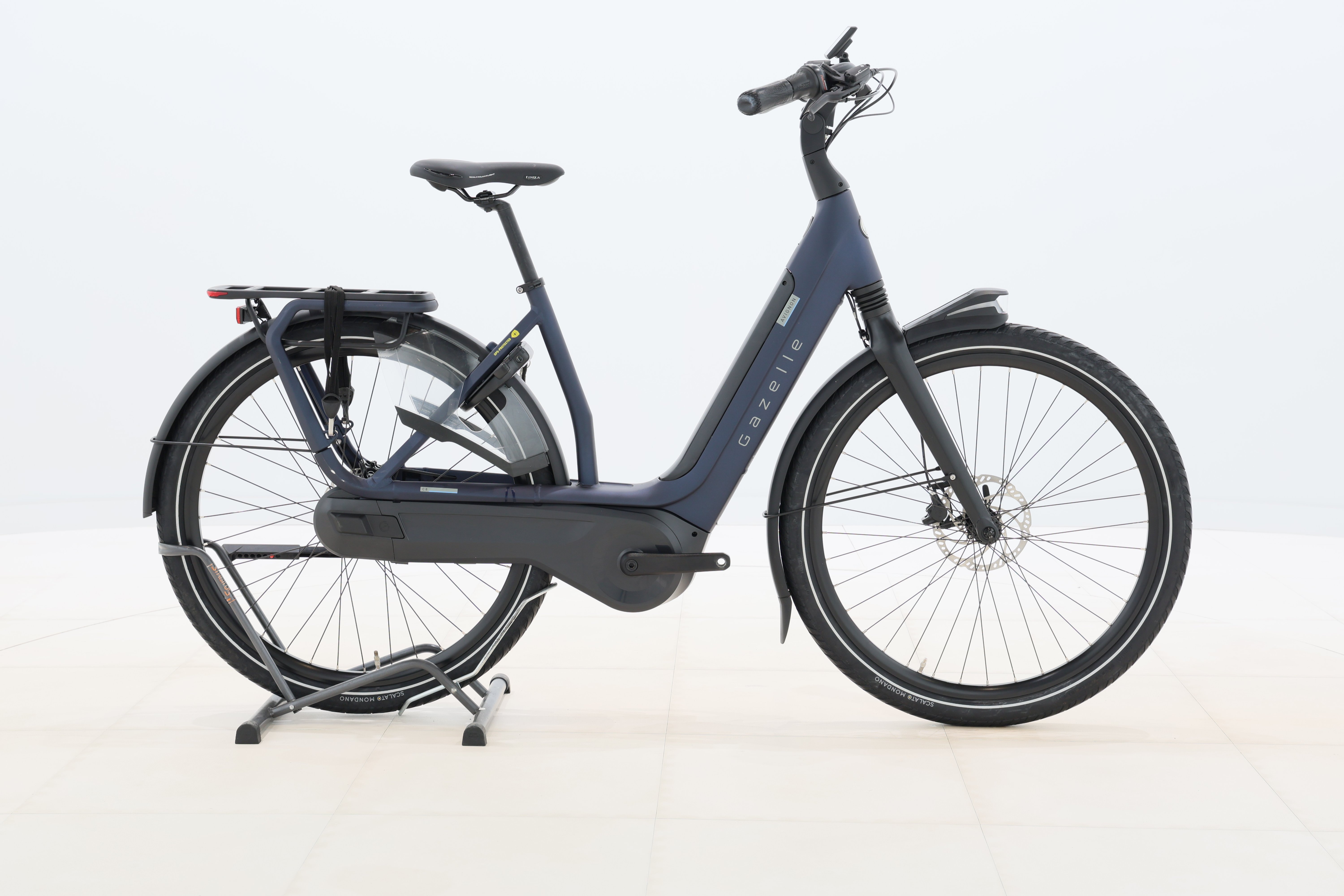 a9cf1333-7be0-4c58-ab5d-76885eb1f876