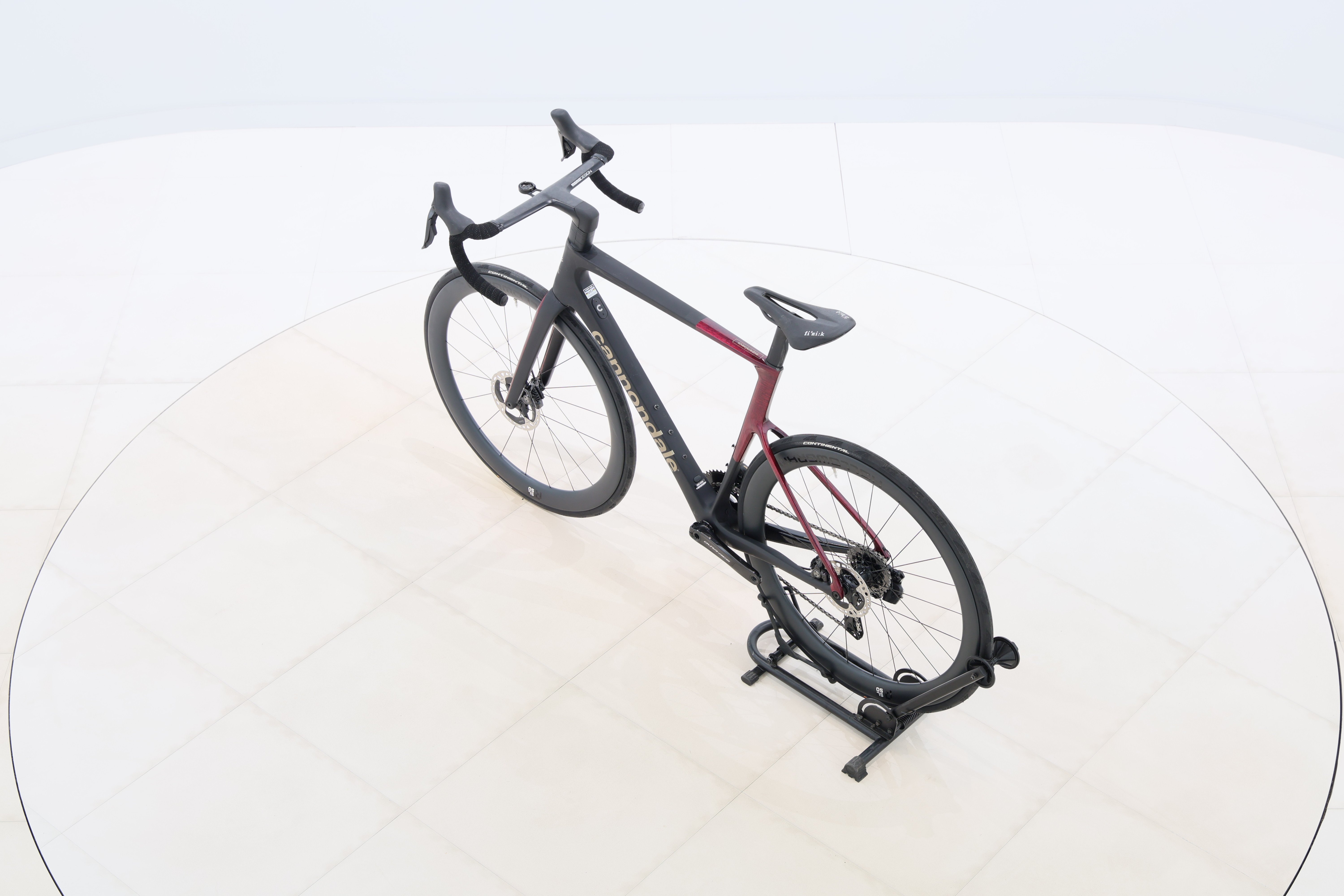 e26e1595-2a34-4306-a2f3-c4080db0d567