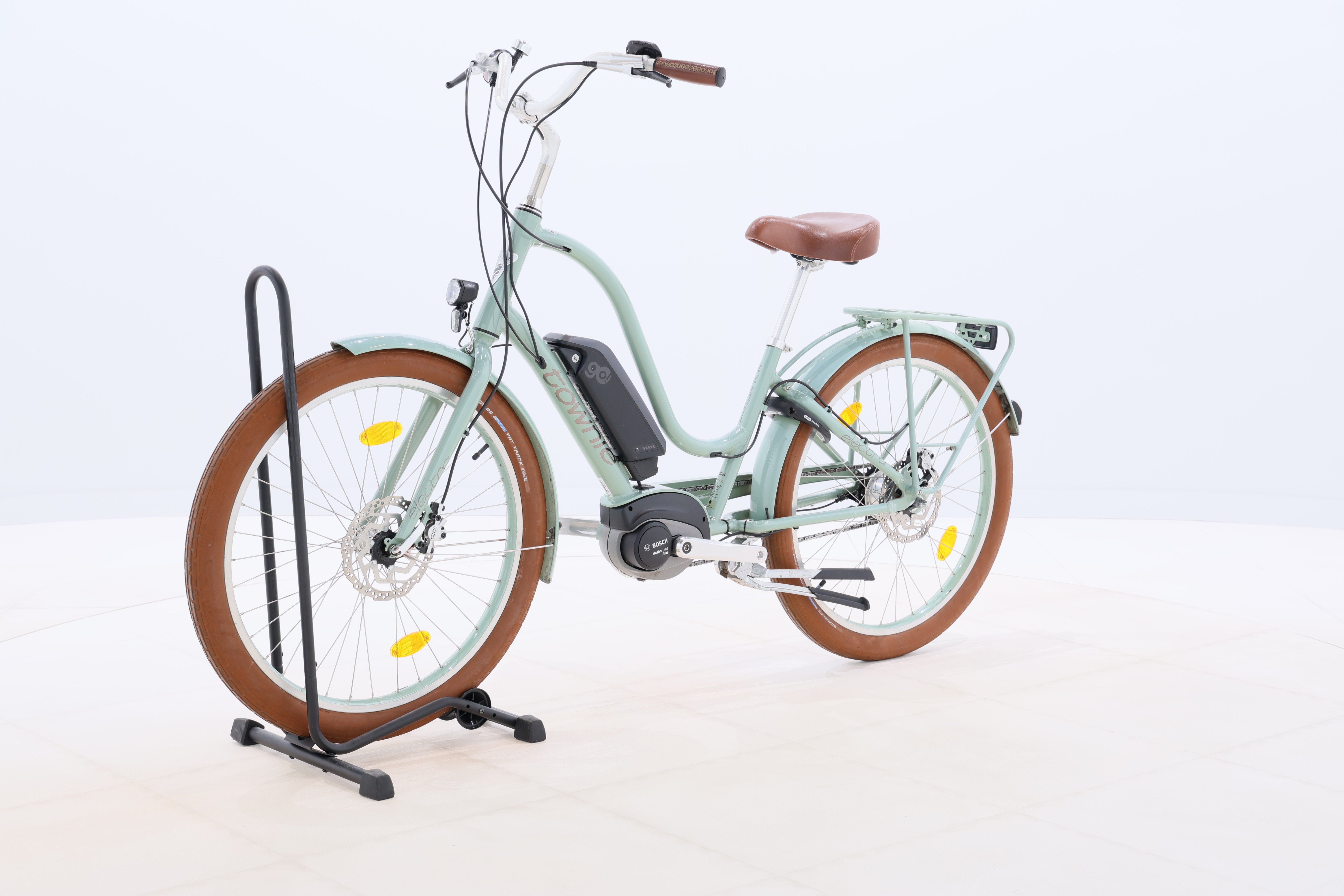 00e02674-38f0-4374-99cc-109e02adfa0a