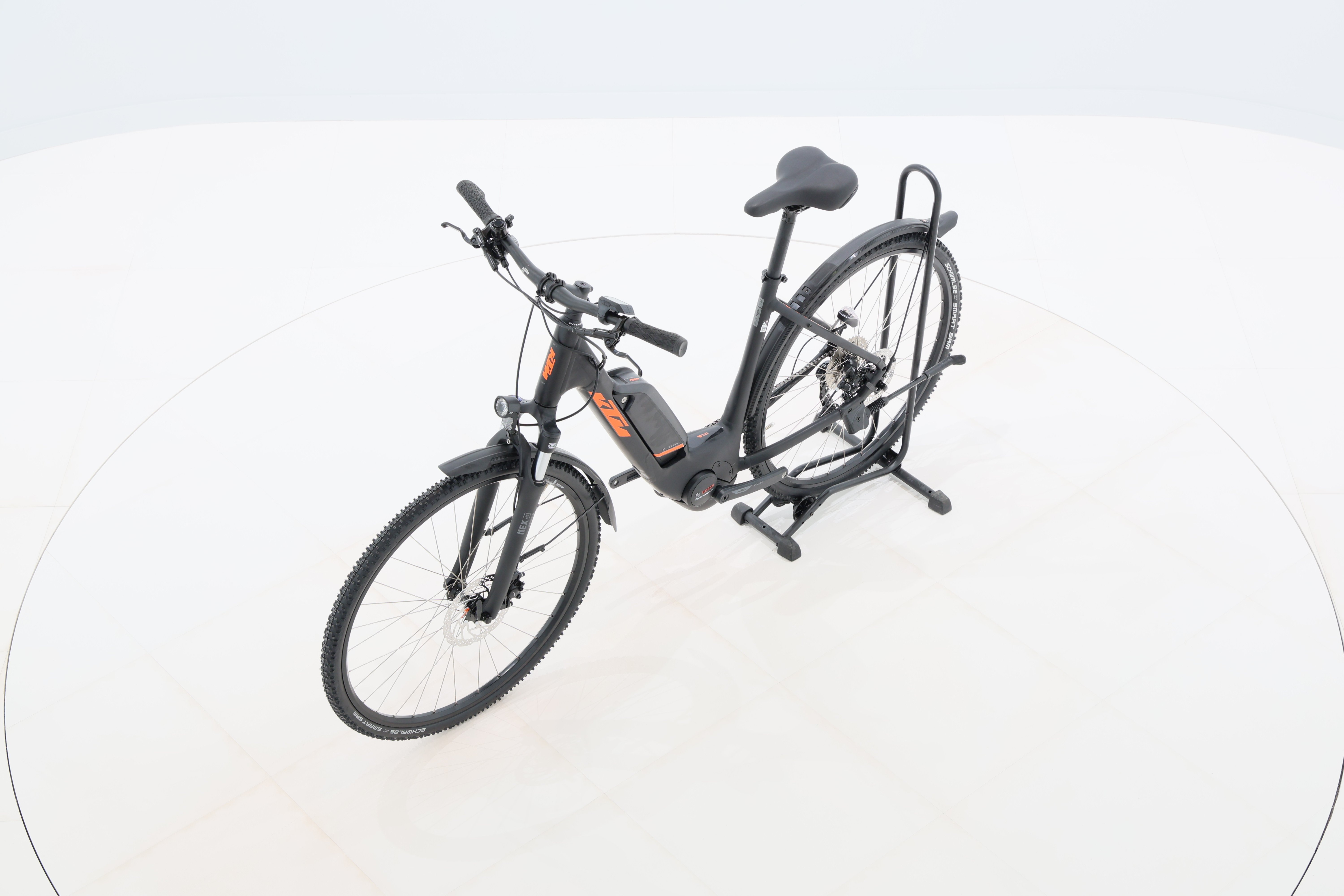 b164f5ac-af52-43b1-a74a-41fad7b09c2c