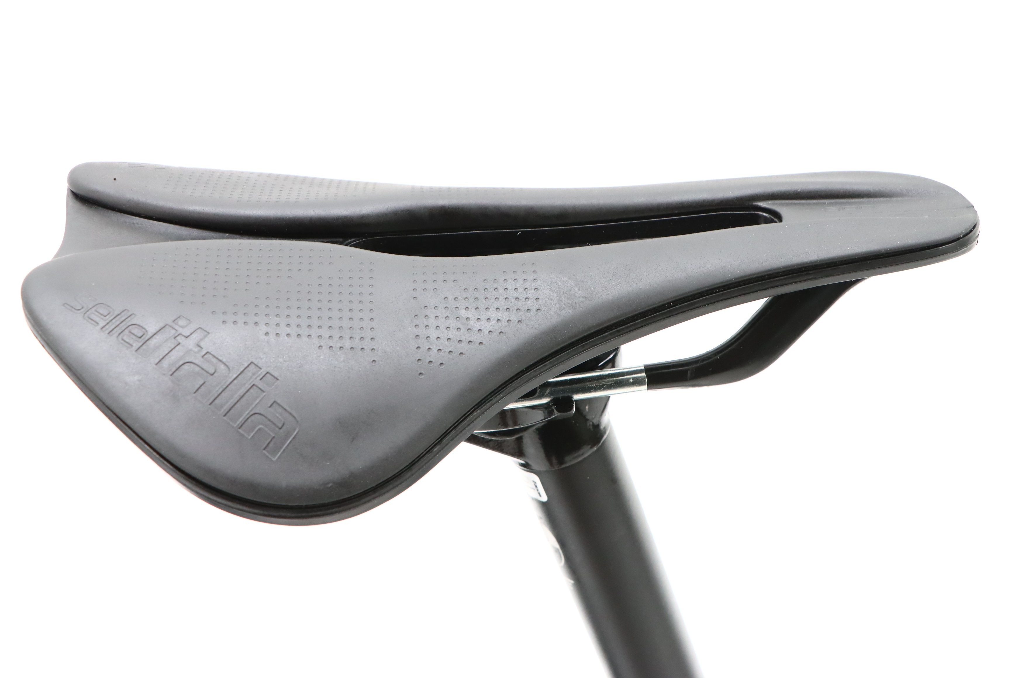 b0bdf709-de95-422e-b7a1-d5830c4be00e