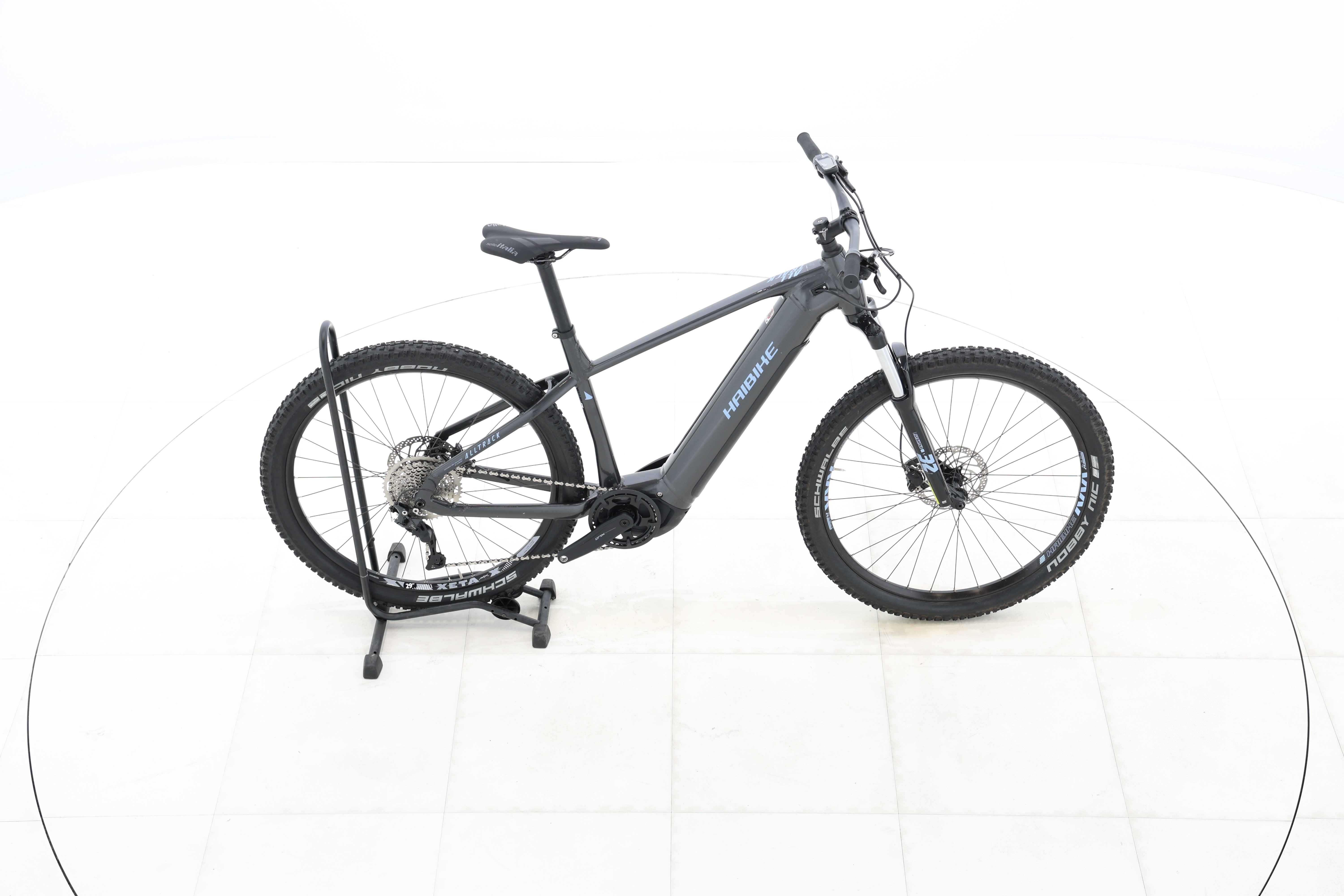 a10c5602-823c-4439-ad24-4a2d6a95710a