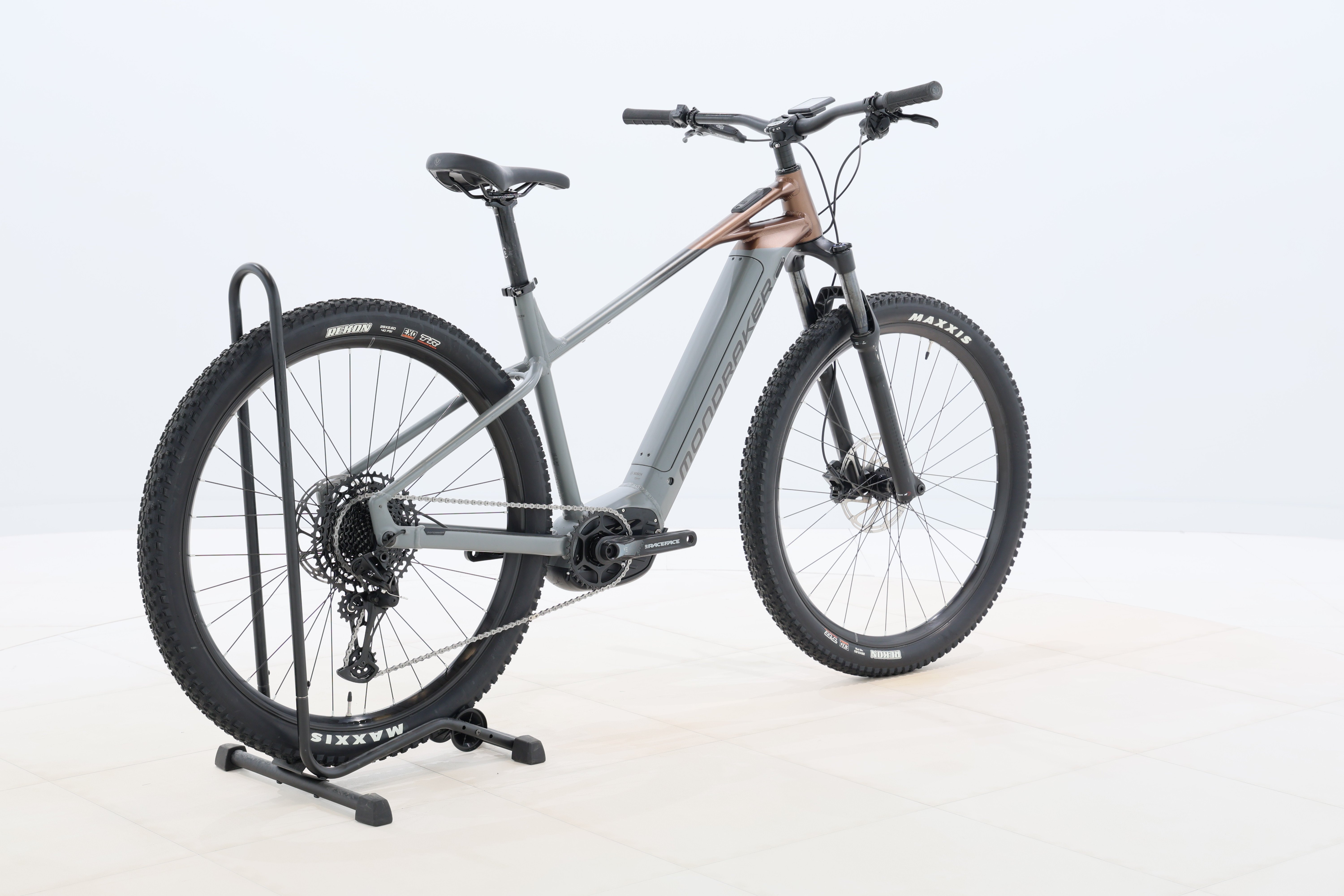 3d717f69-7560-4f18-a1e5-9c83dcef2e93