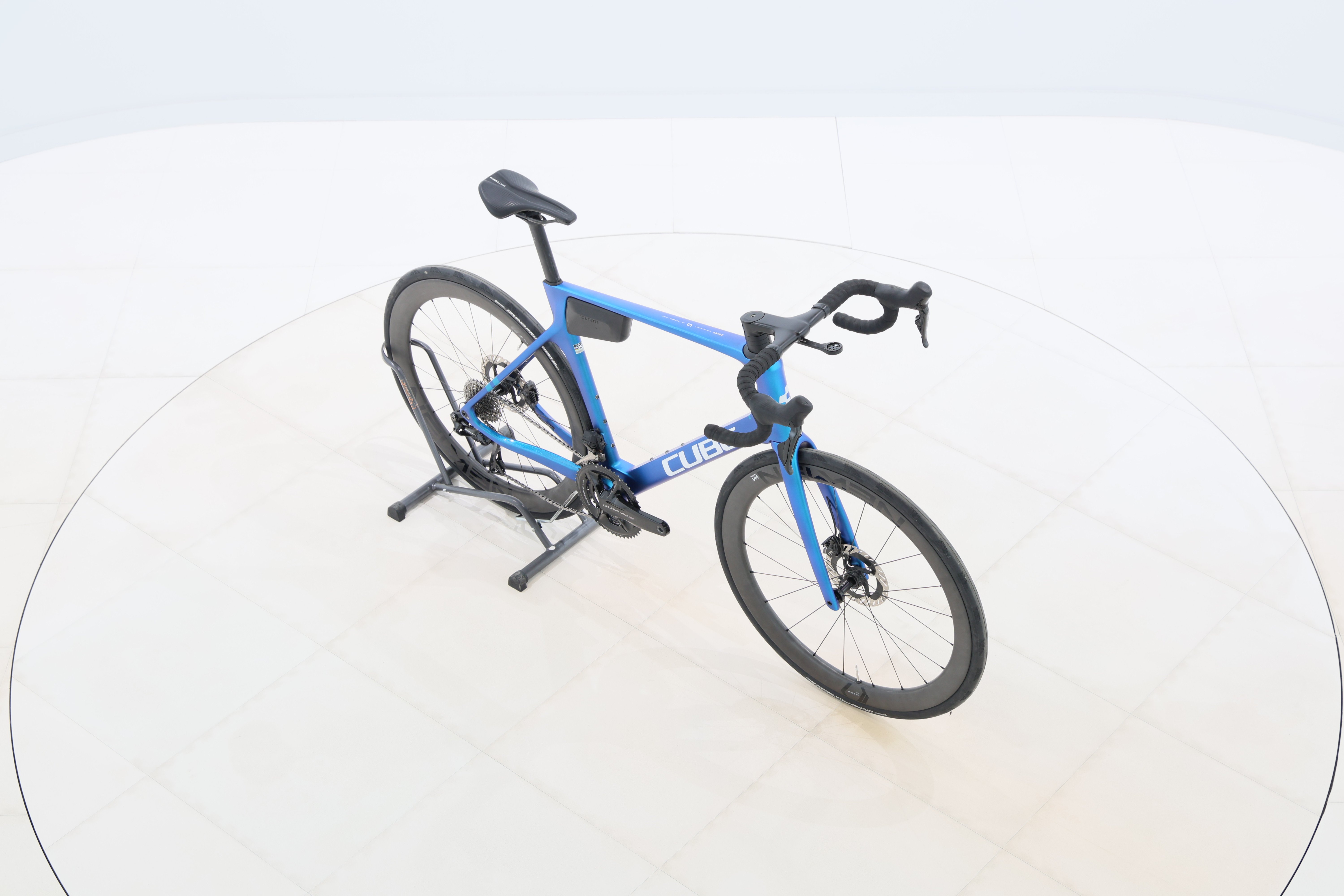 8ea20332-d2e3-45d3-98c8-bfb60d64fa9b