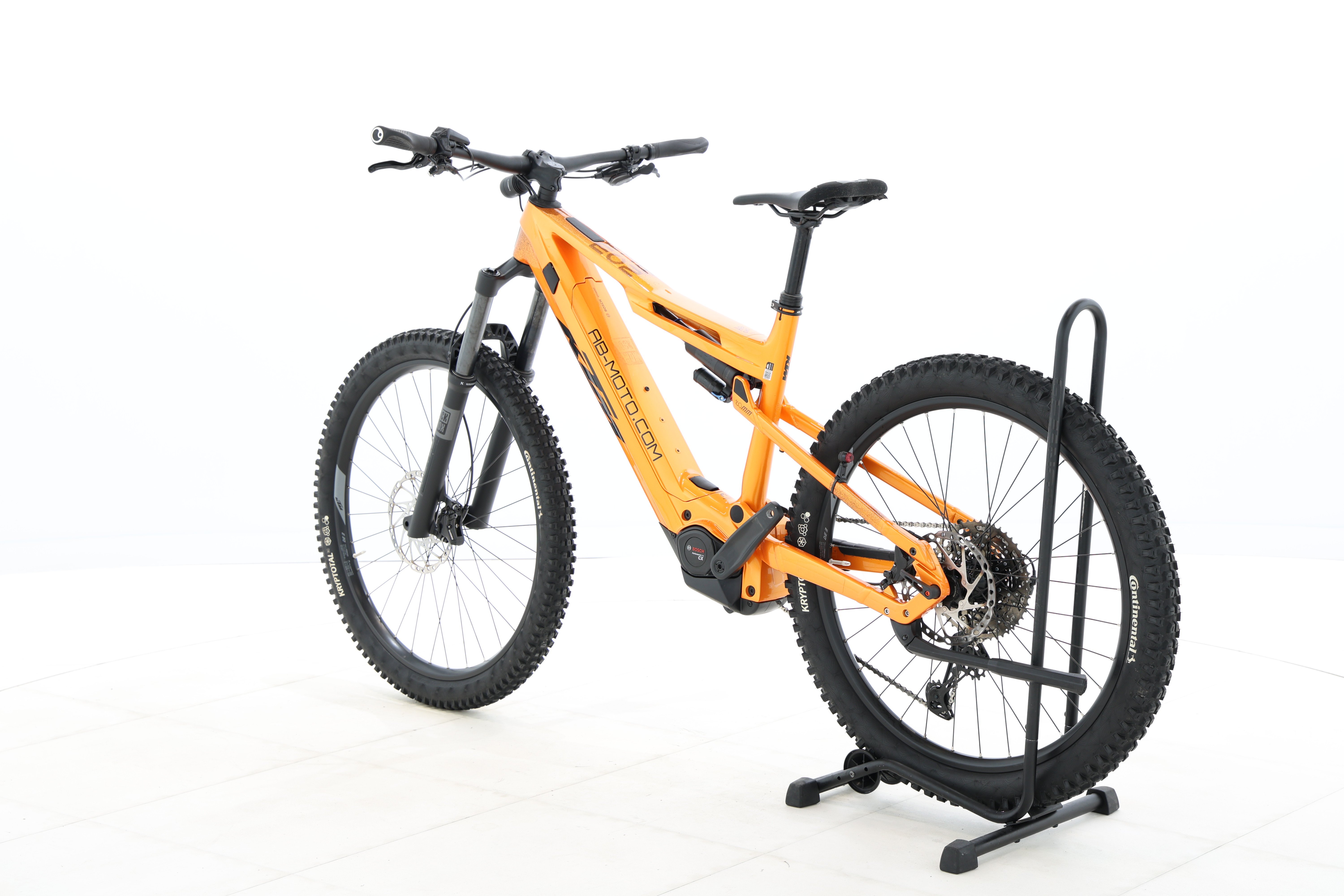 9b5a18e3-c366-4a01-af95-49a2770629d4