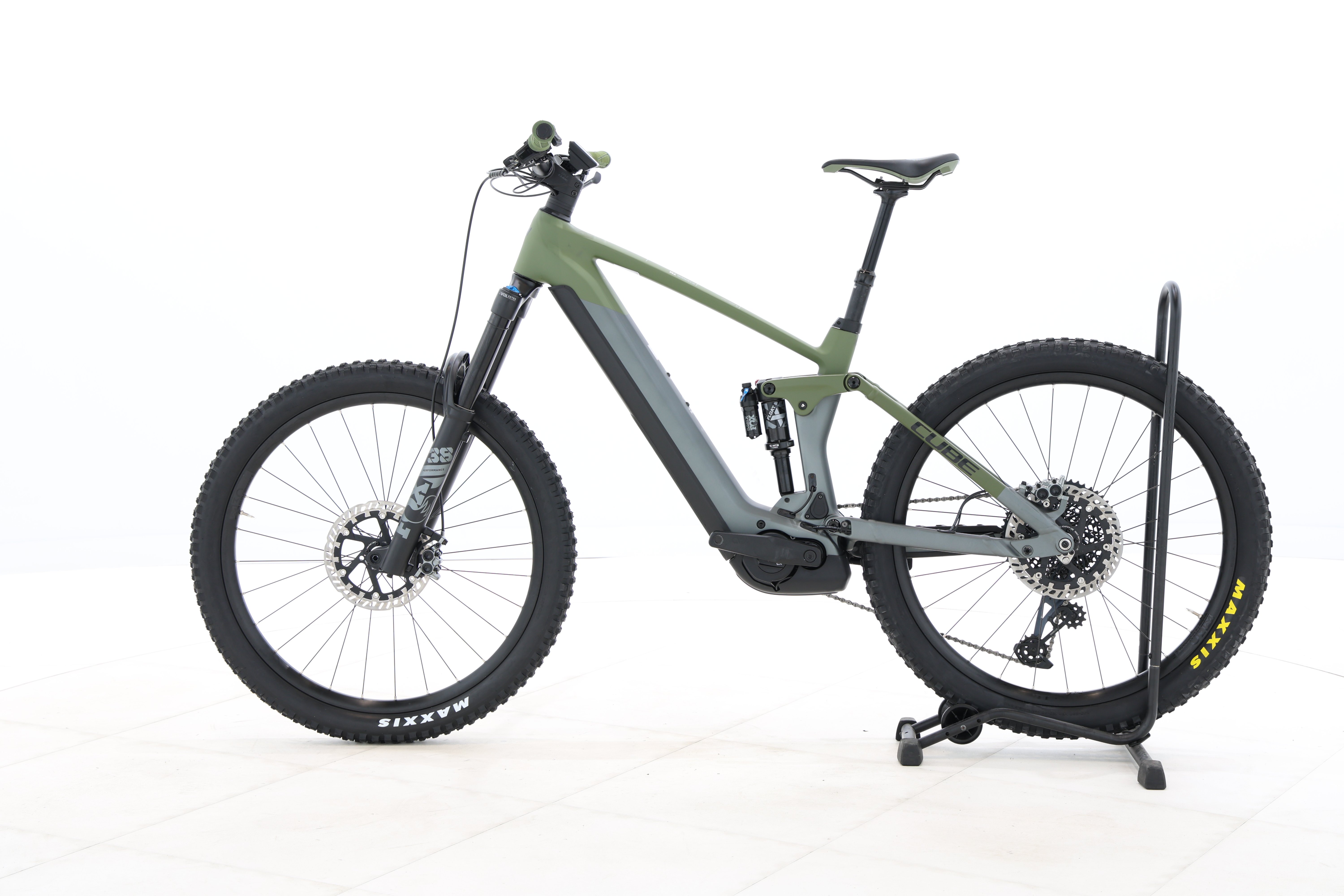 cf91e289-0afc-4bf2-b3b8-527e2f41ecbb