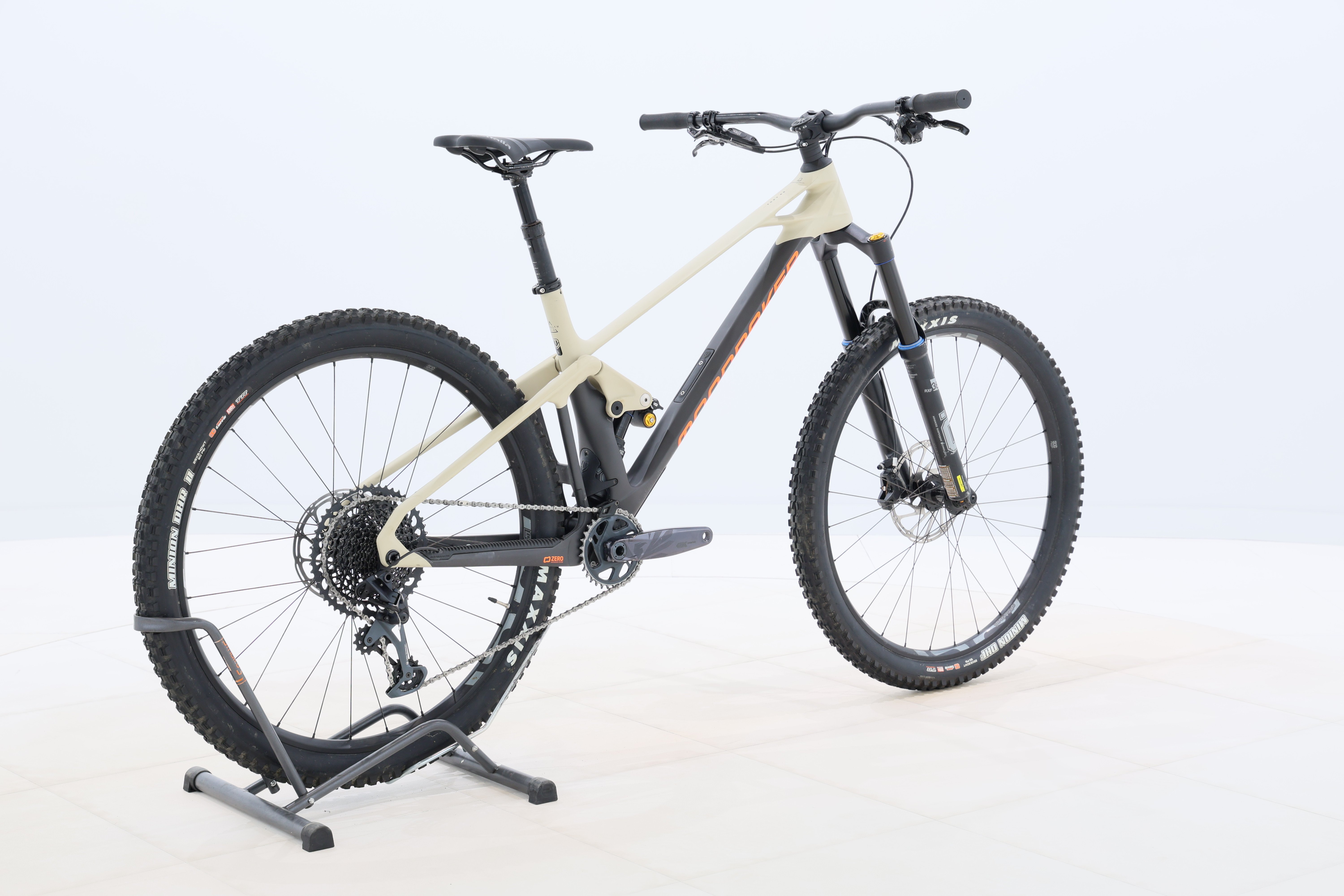 49423b99-5a22-4587-8993-92fe1f8c18ff