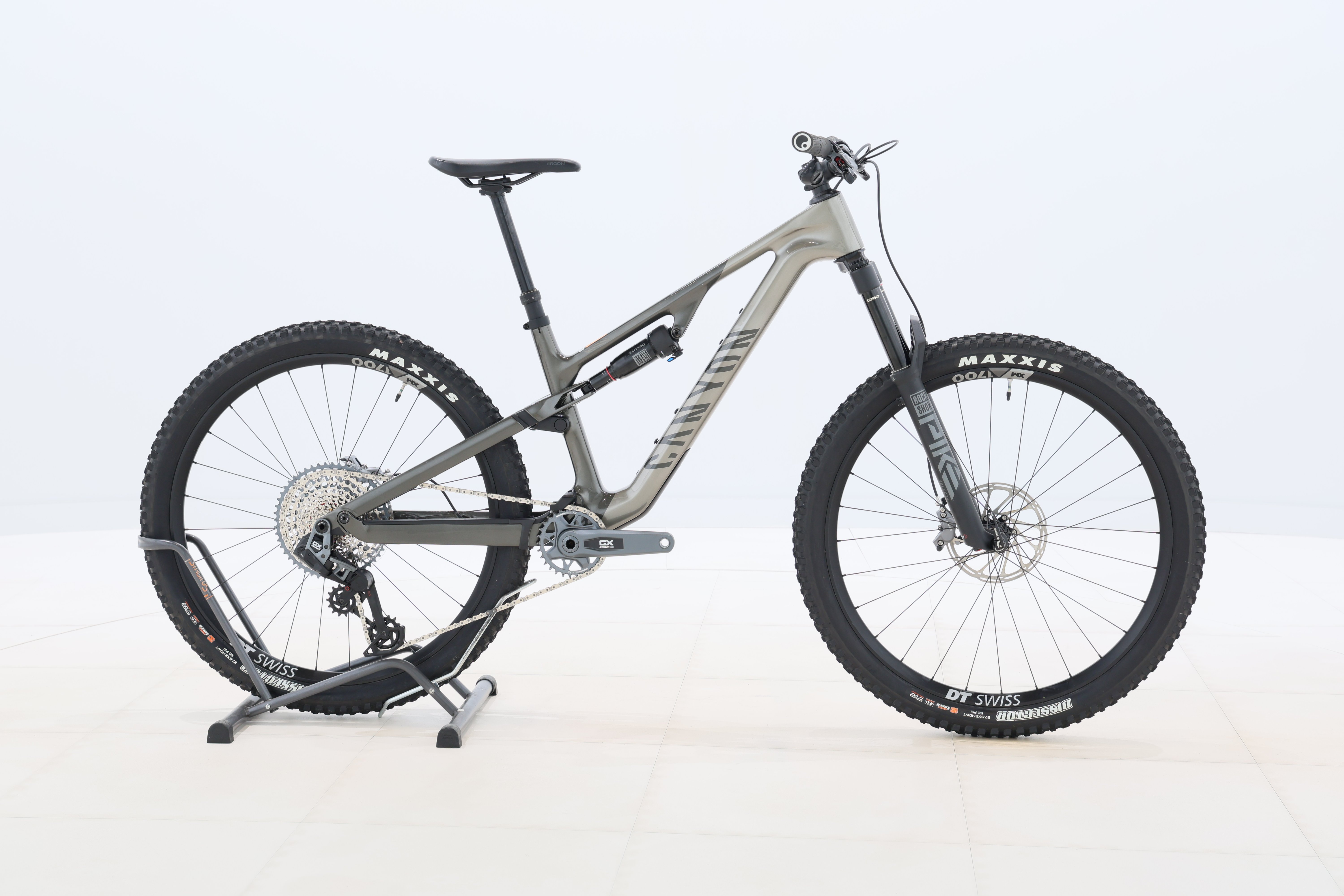 2e1e3d3f-57cd-4d4d-903b-a3aa0061db49