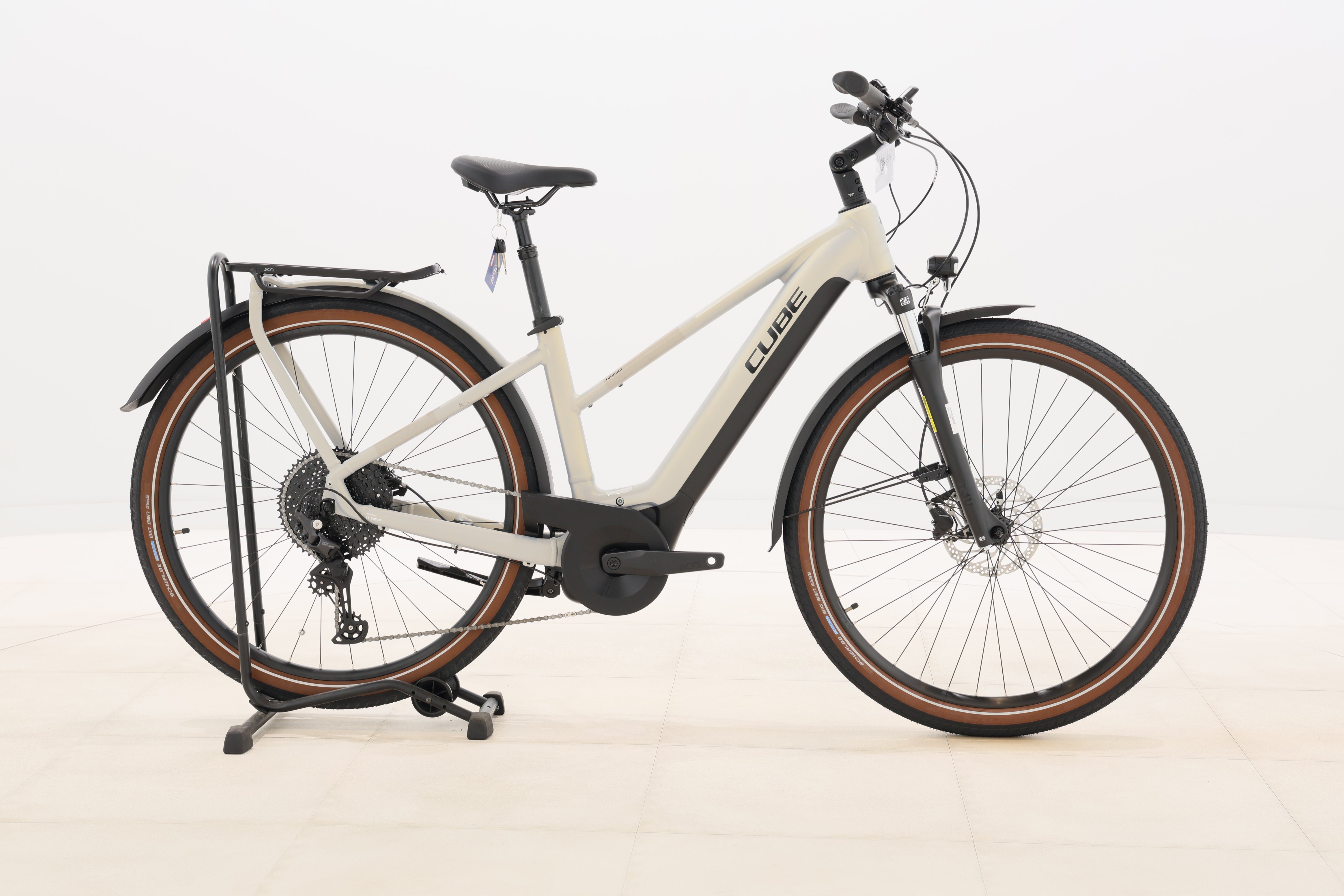 Cube TOURING HYBRID, PRO 625 2025
