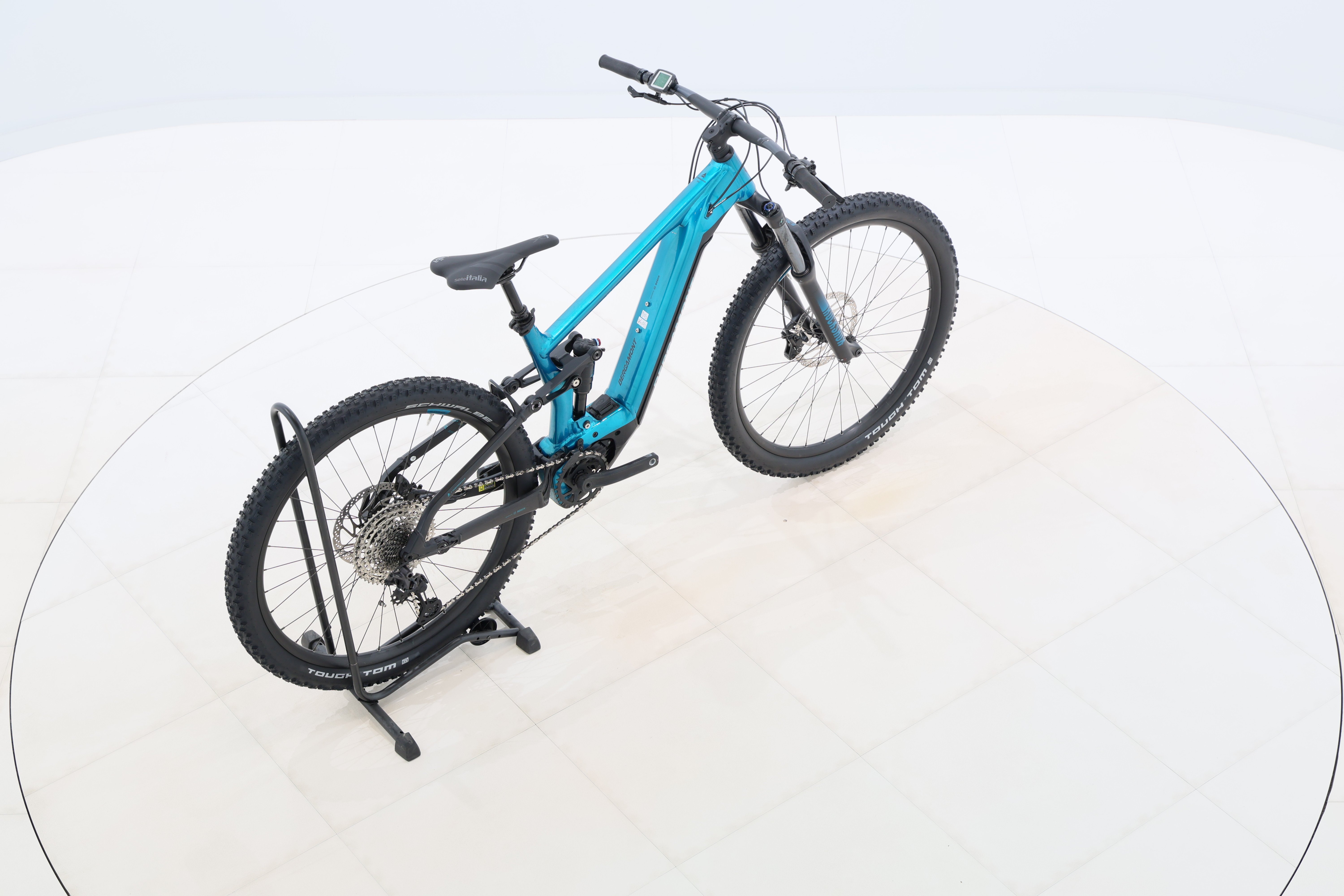 cecbf681-bd68-4c6f-8ada-afa98843dd7b