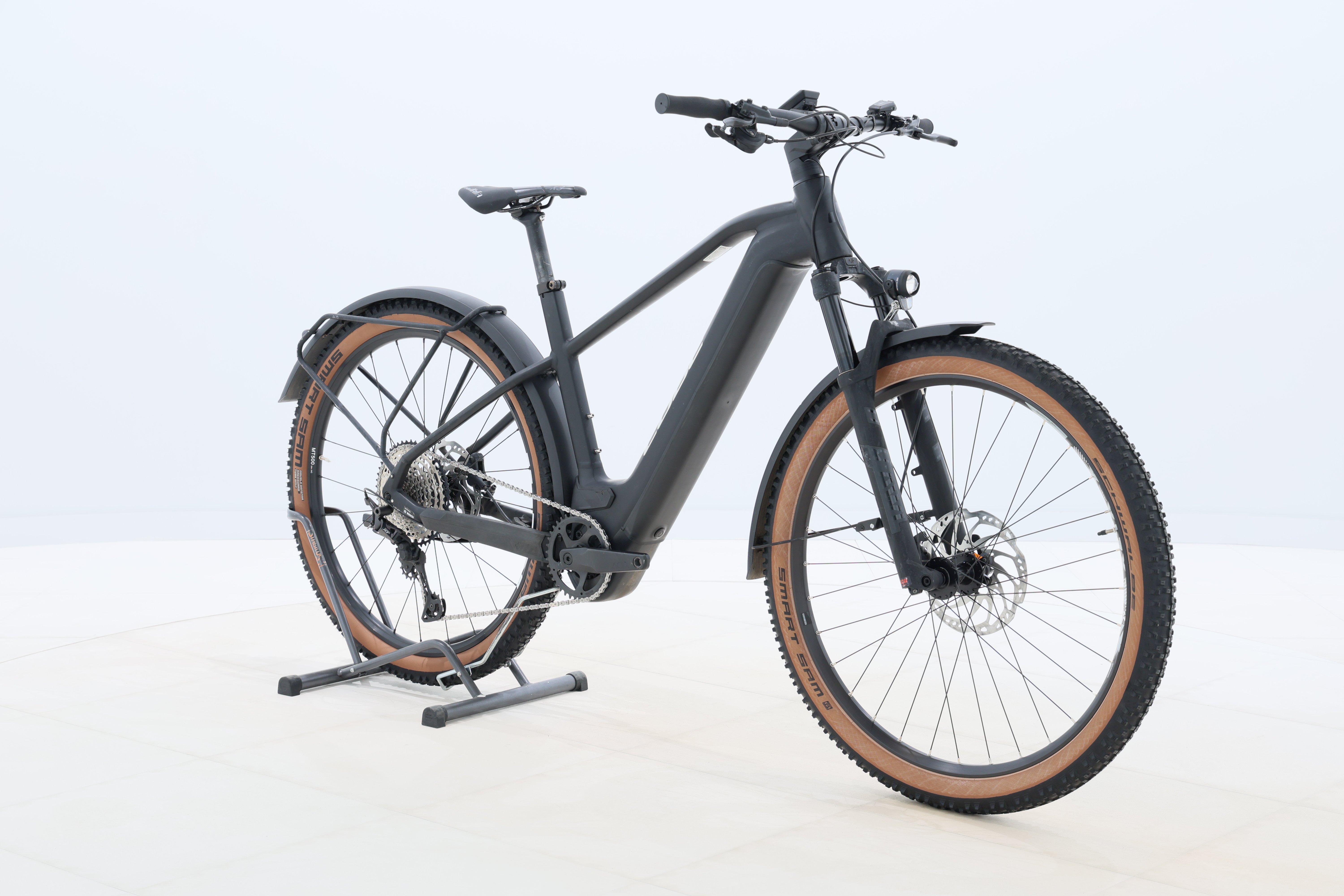 d7769fe5-cabe-4c88-8588-ad8a8e5b4736