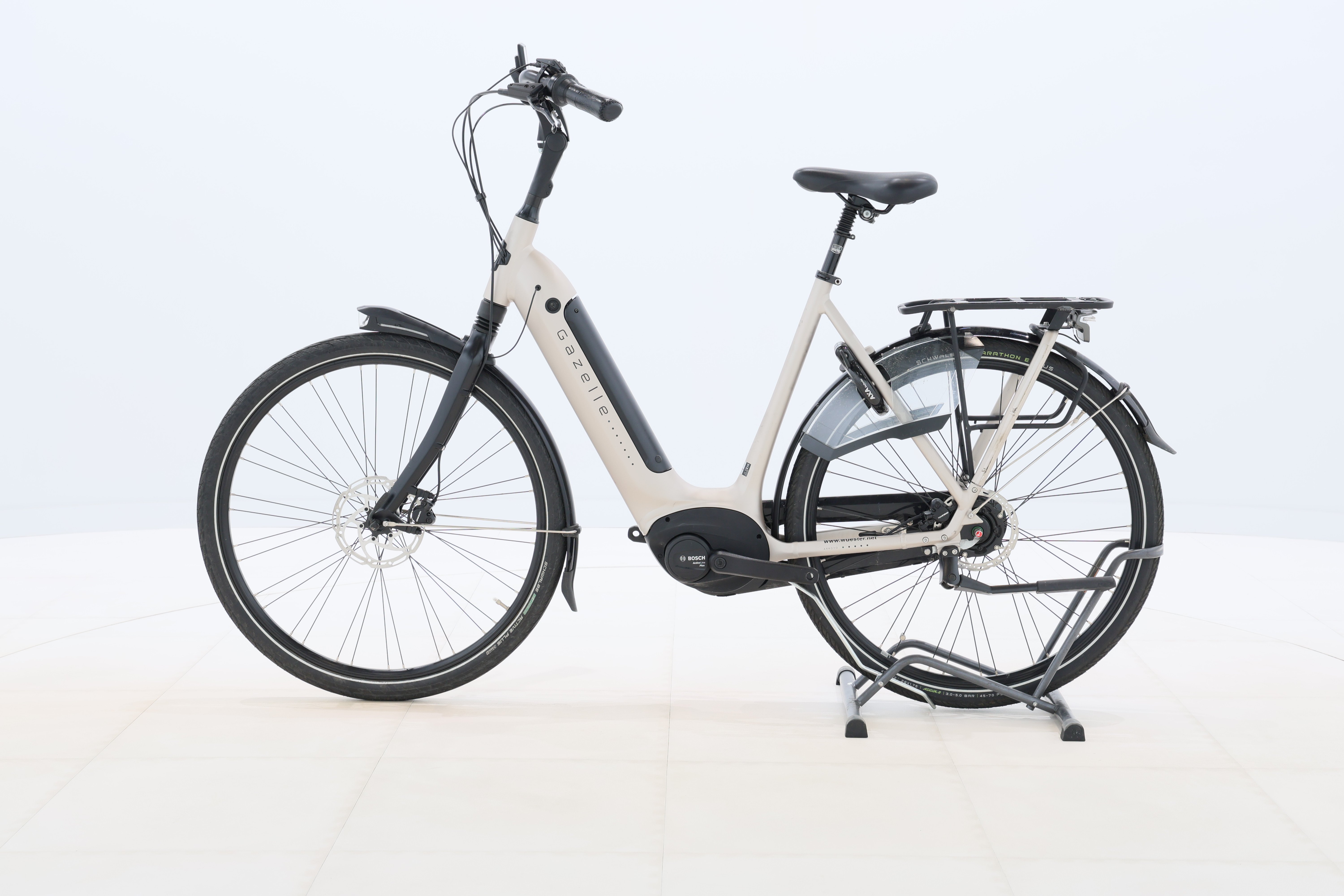 8ced20e8-a9ad-4c9e-bba4-2017963fc40e