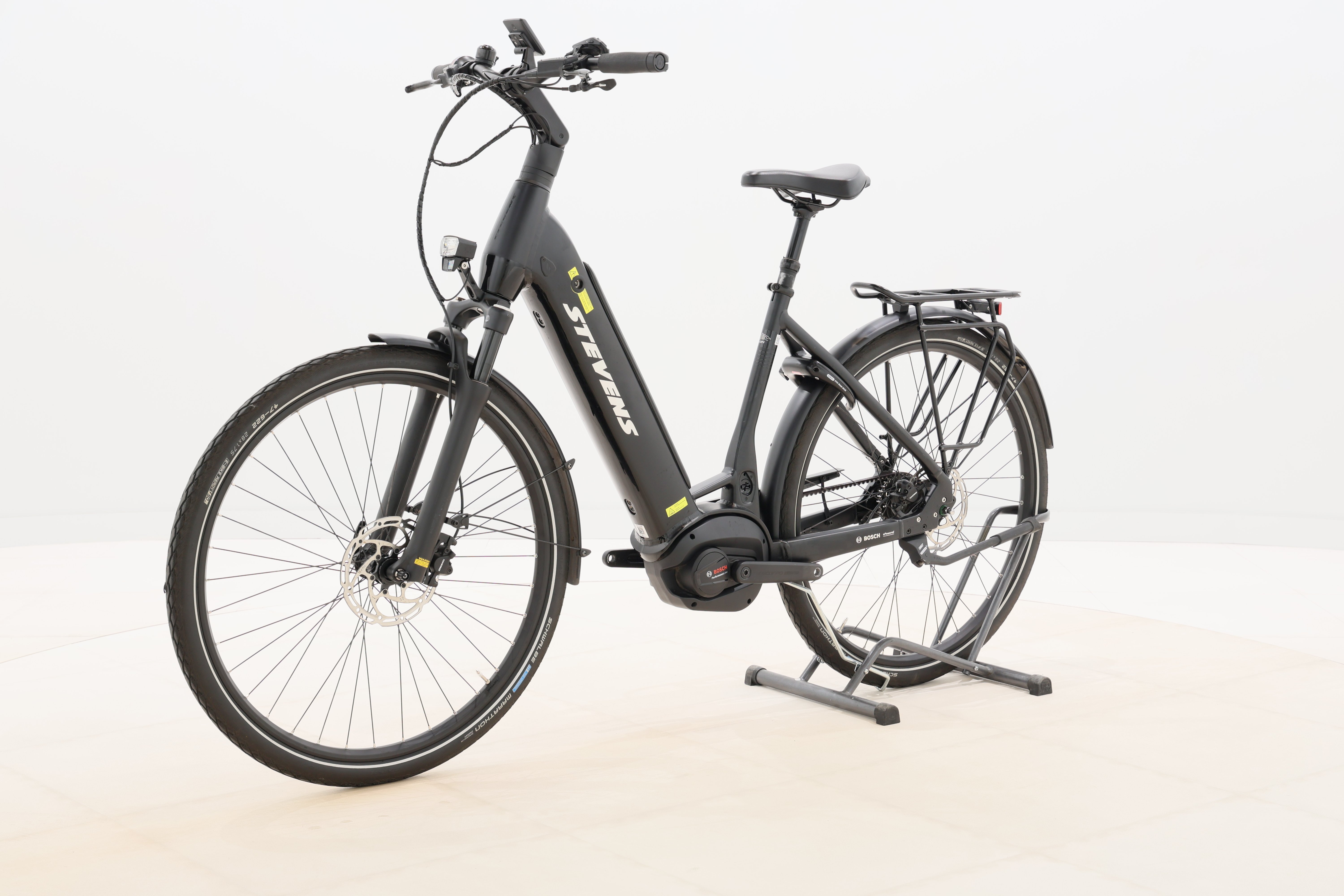 da6d9fd2-4f30-4f23-a300-2090d60751f5