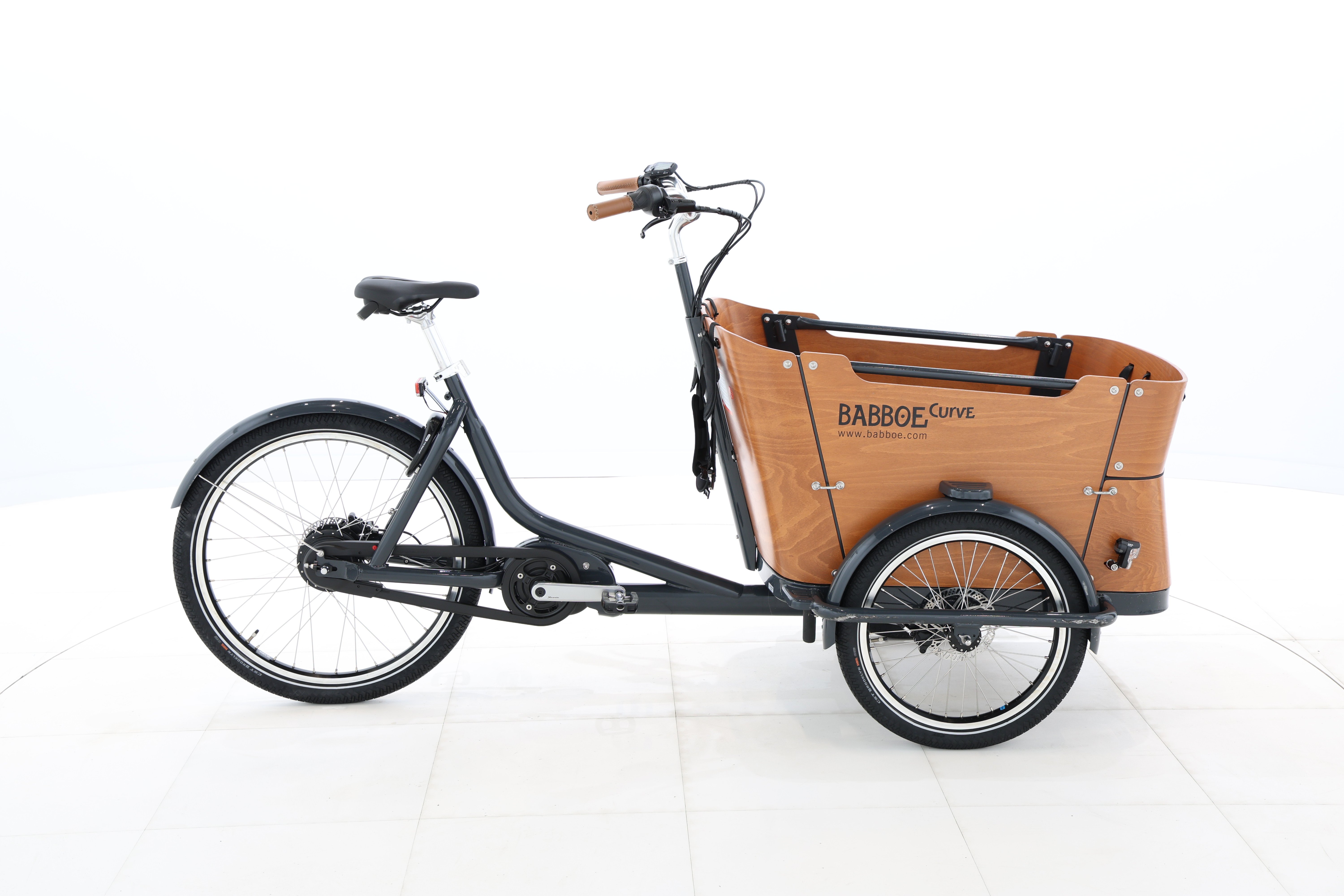 56a49bd5-3c35-4d12-a109-f9038ae0aff6