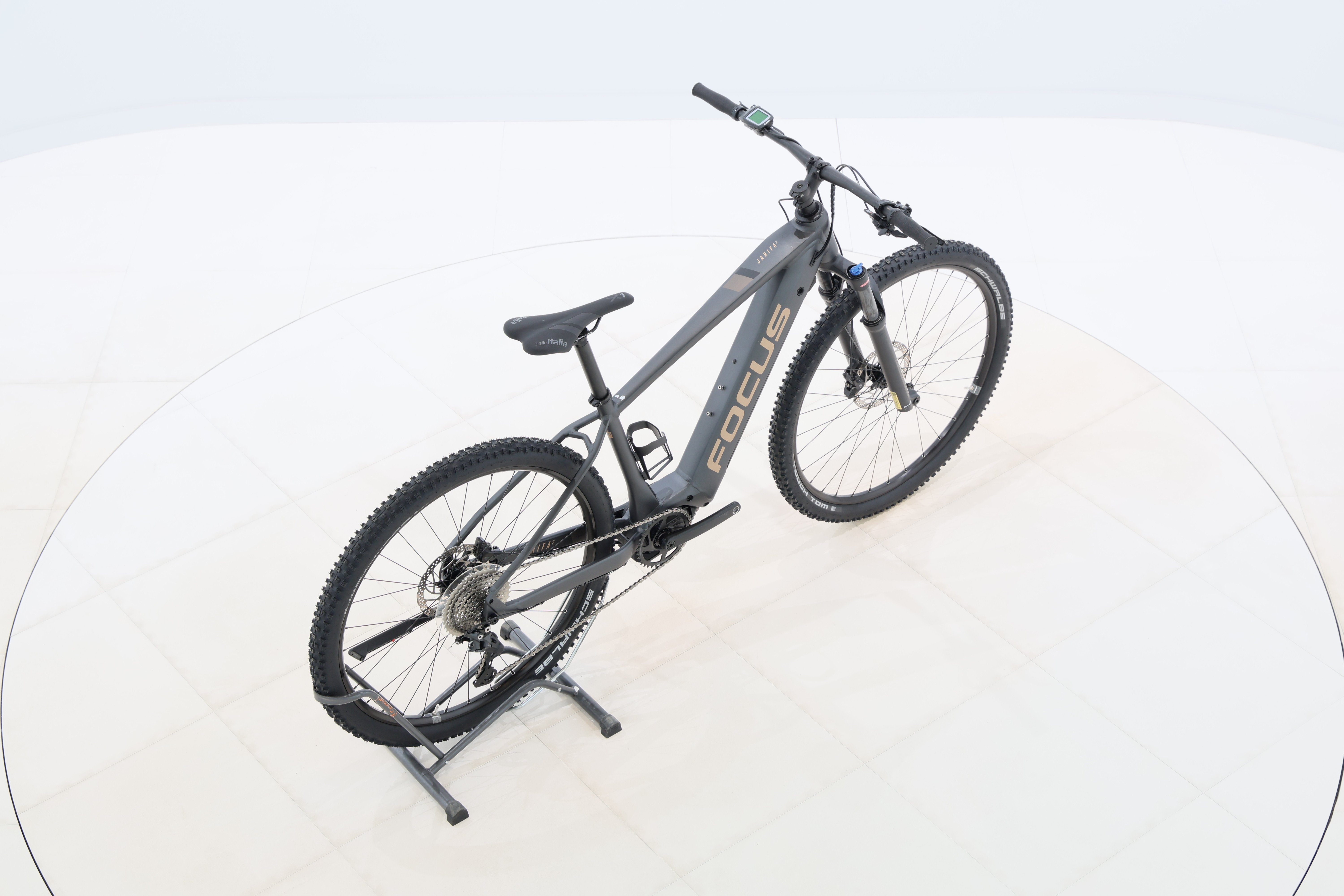 2de6dcf4-c53a-40a9-b10c-8fd8b9e8f852