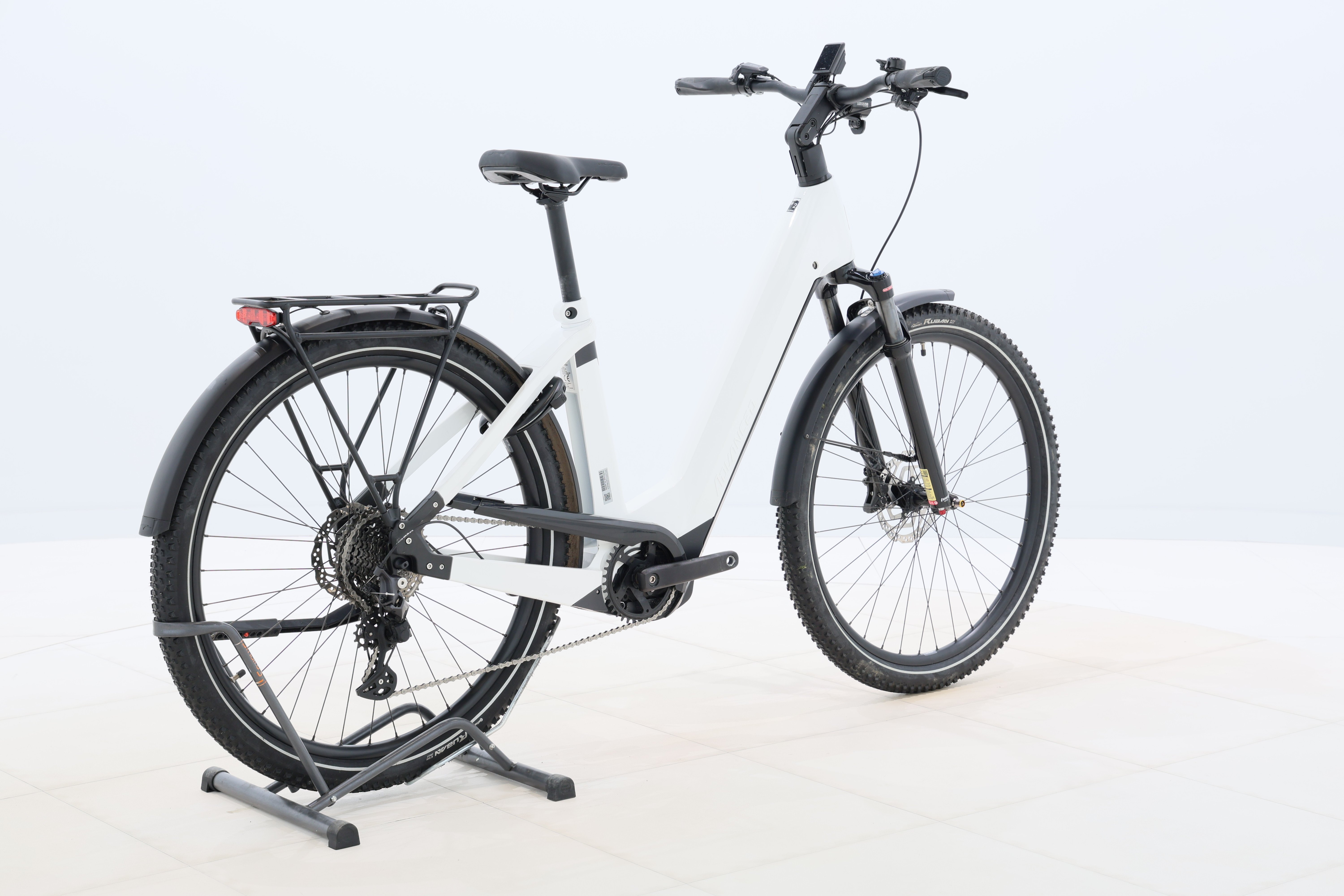 f61dea76-cd79-4d73-a94f-a7310cdc9fa5