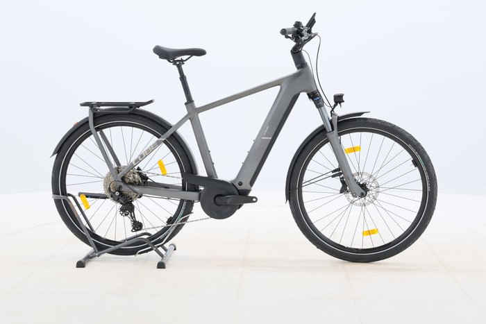 Cube Kathmandu Hybrid Pro 800 2025