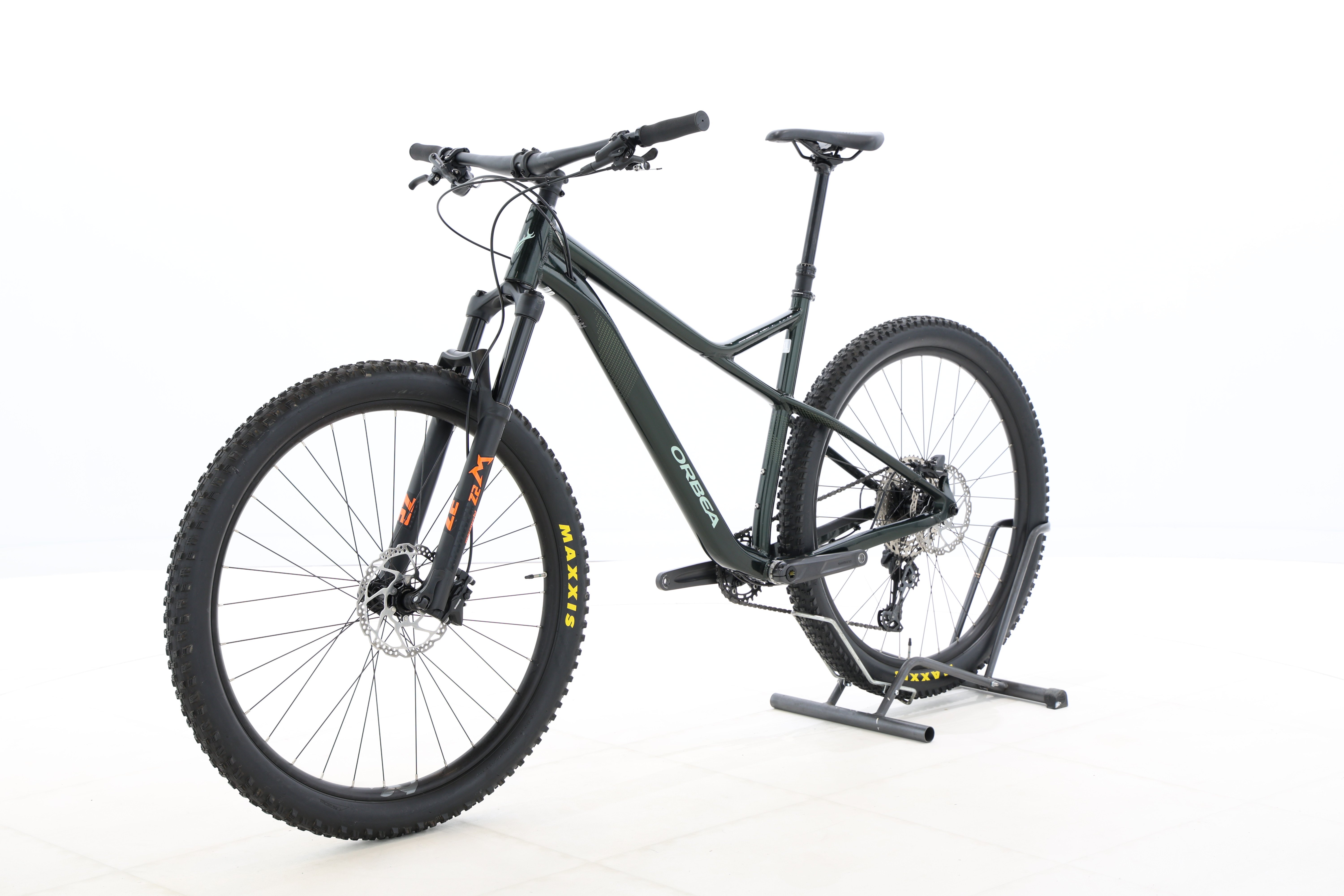 de444e2f-c89c-48e7-9abf-9ed83b4fa54a