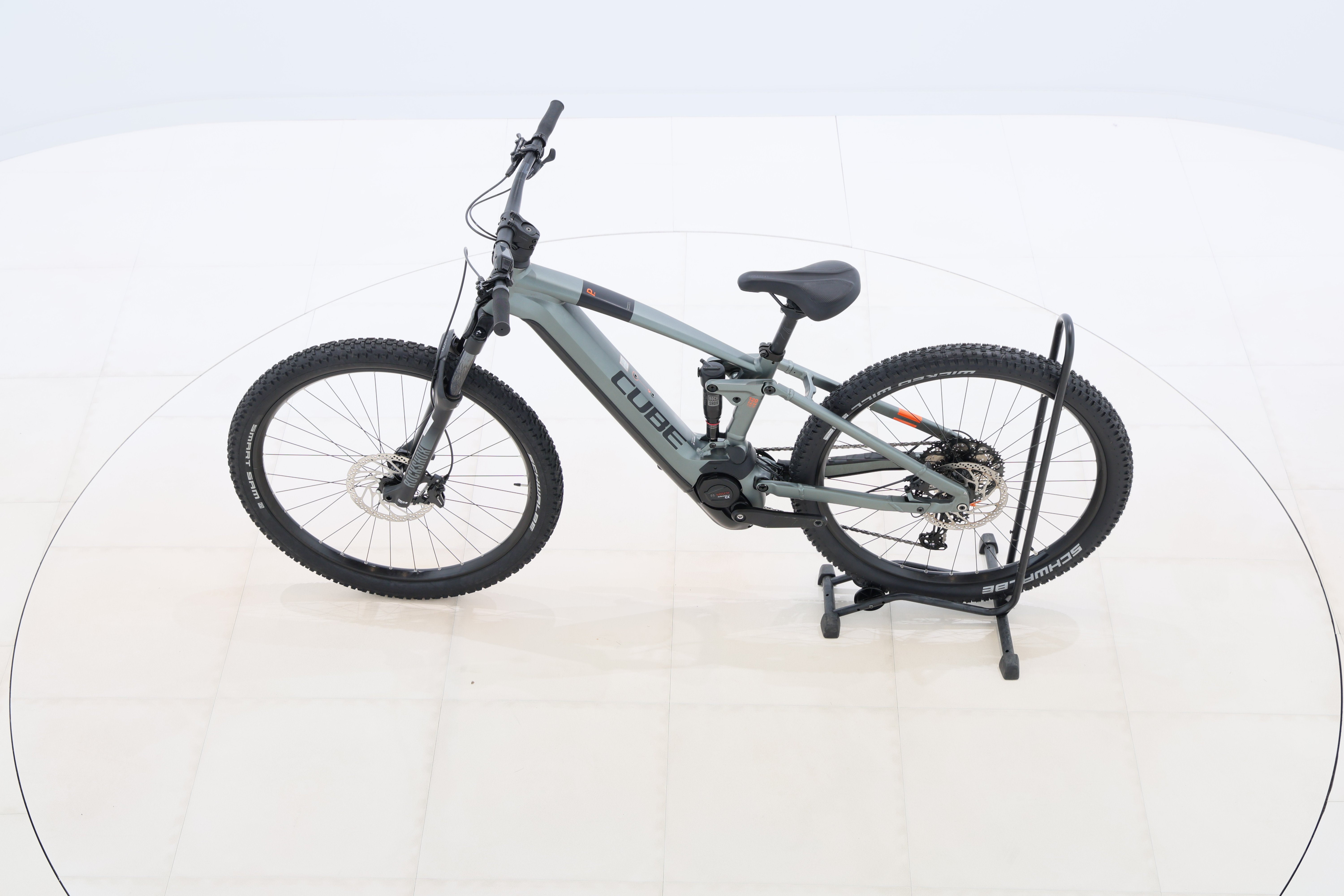 40e76dc8-1099-4cd4-ae4c-7b7f92ff7ec7