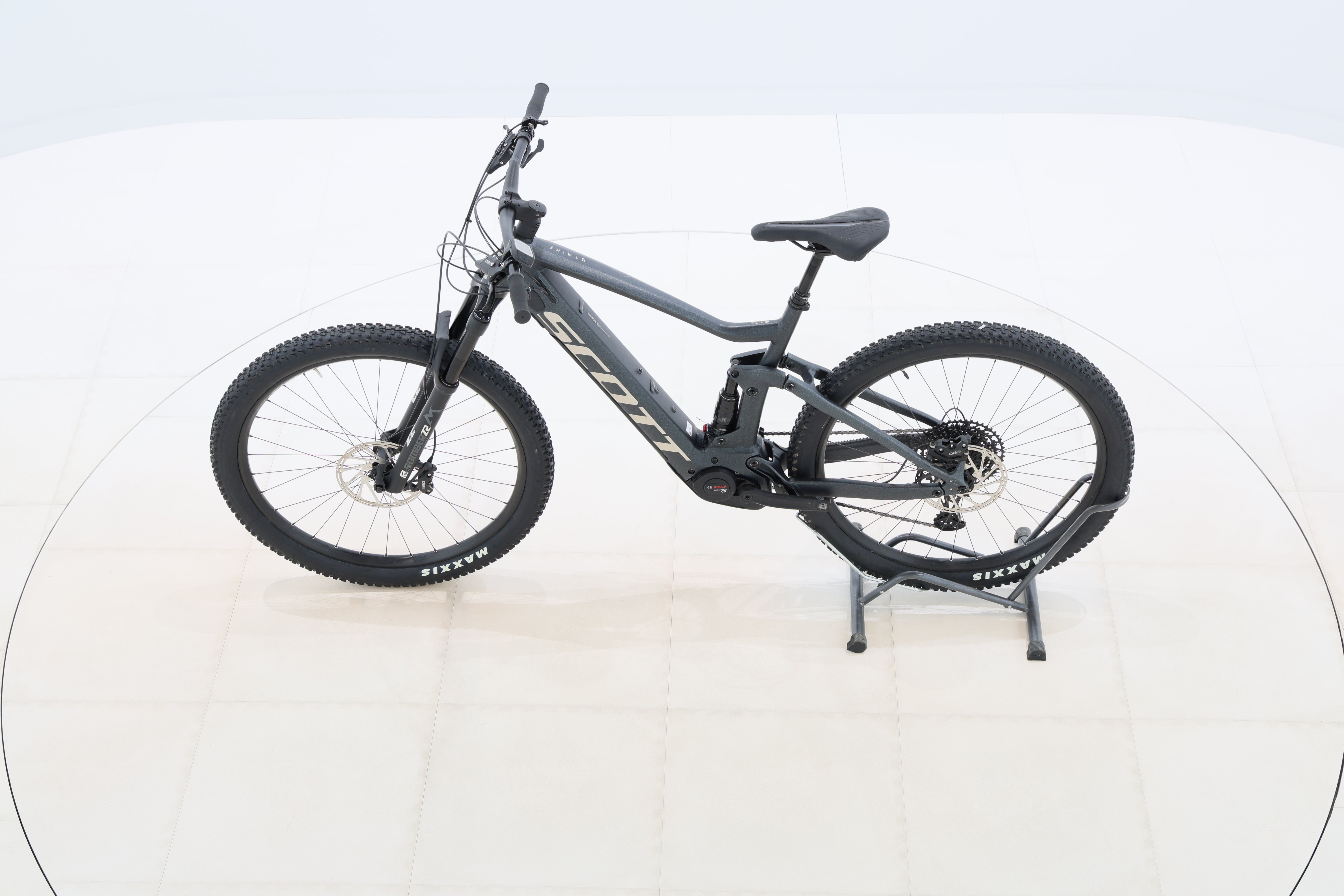 1e6b65de-3339-414c-a4bb-29909991a1b1