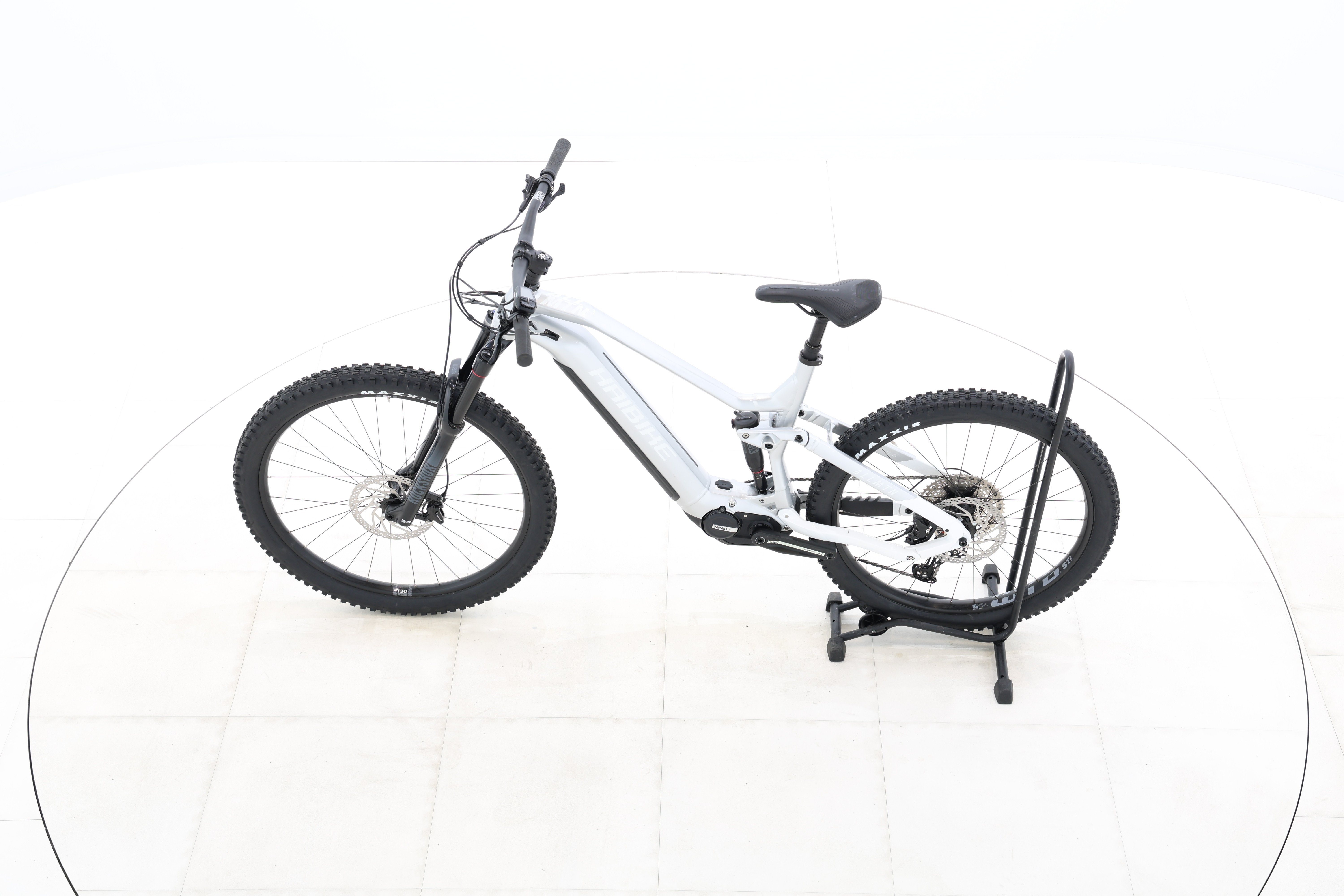 bb1d823a-12b7-41e3-8cf2-786c56c4e31c