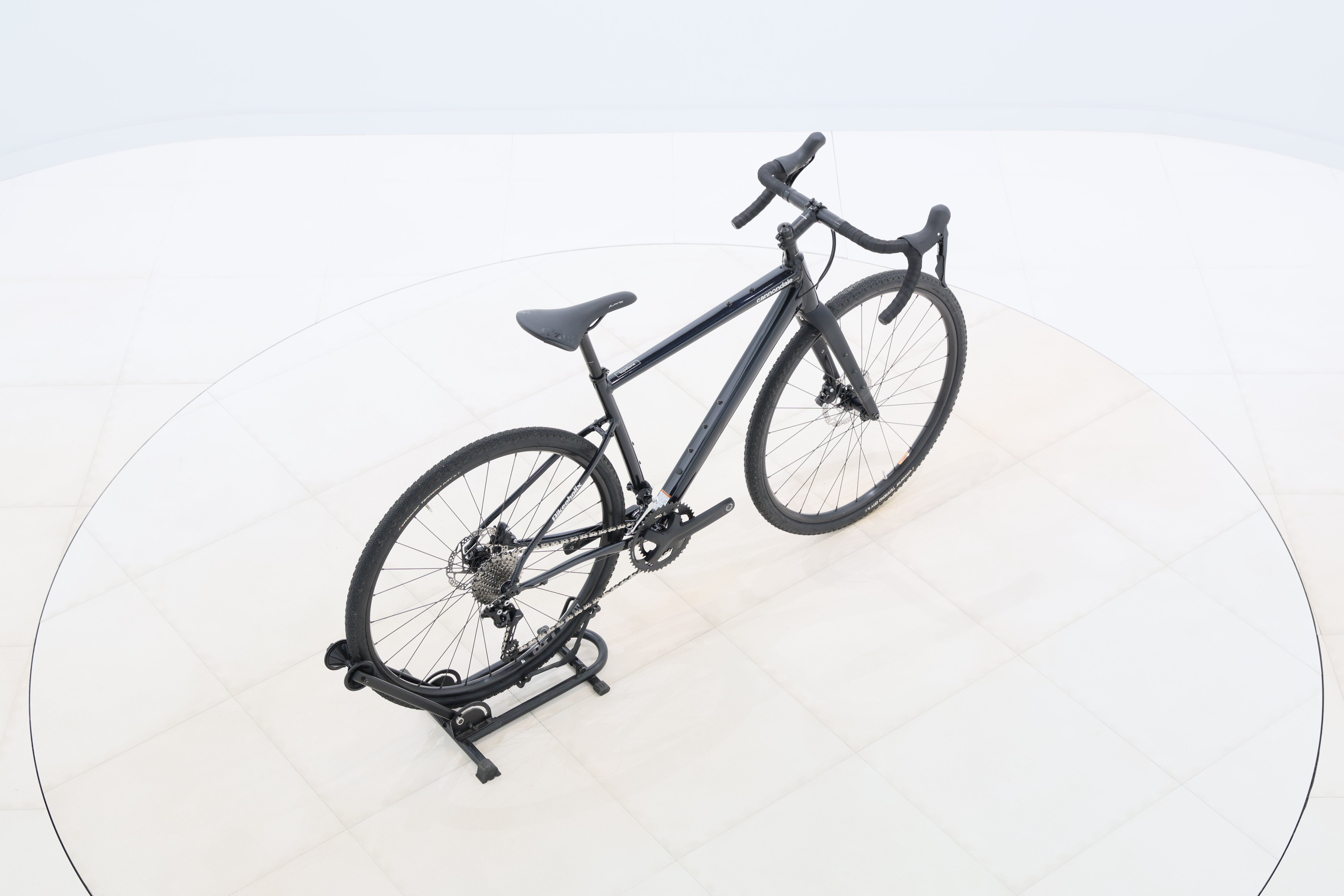 52b337cc-8734-4a71-ad5f-fc6cdba6b587