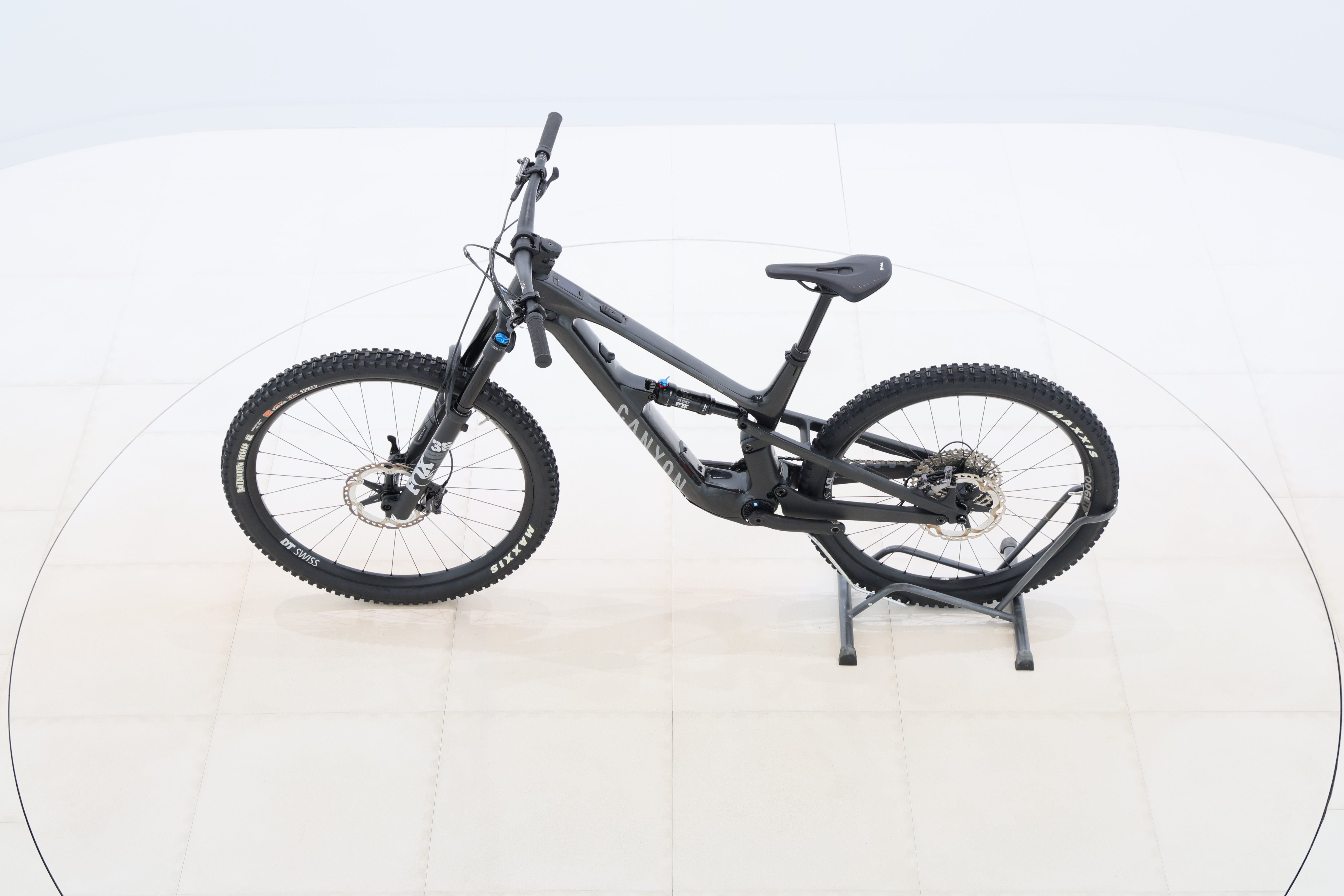 d1674f49-5e28-466e-a07d-1c1537811718