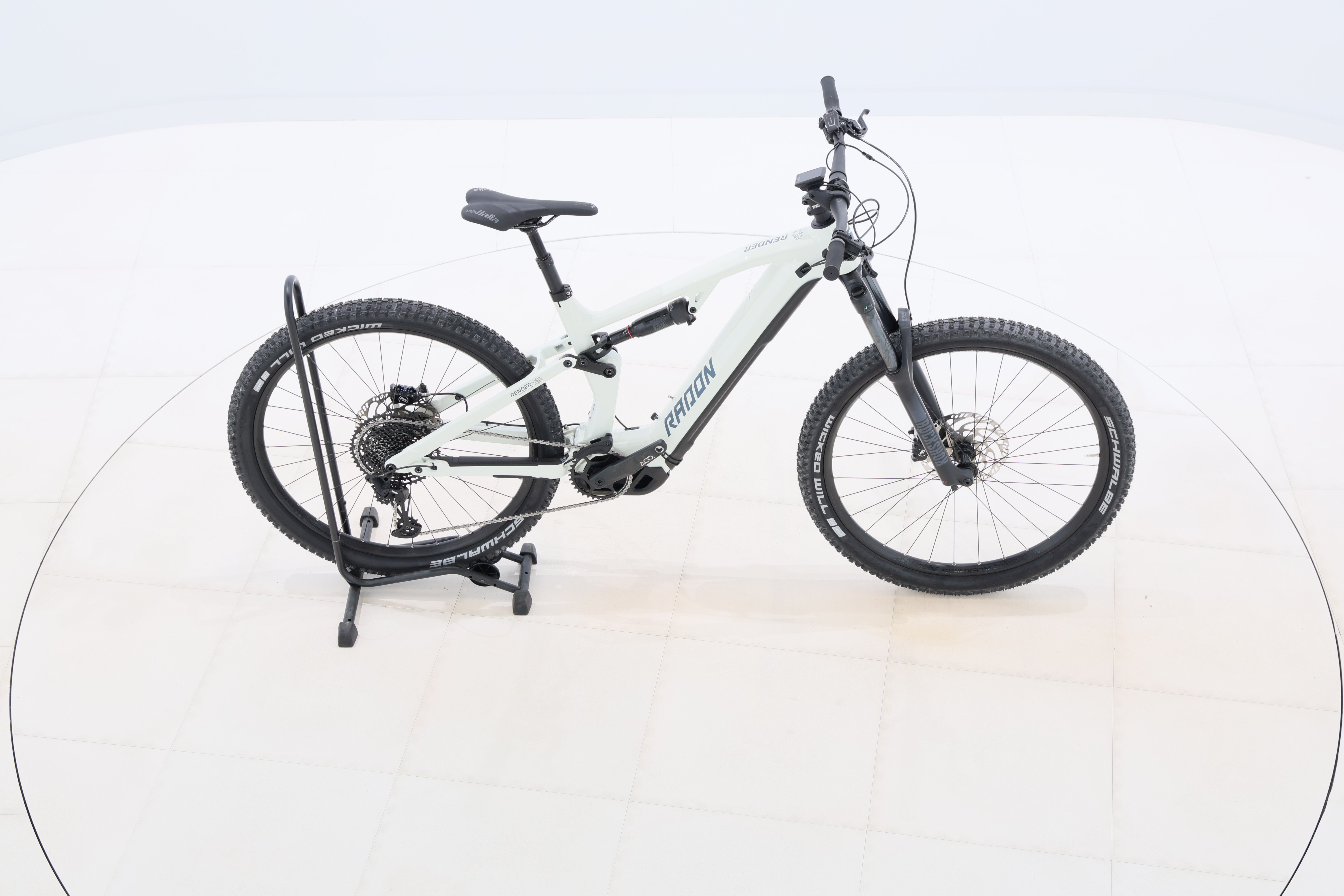 aad983ad-c0a8-4df1-a03c-3a702ff1a1a4