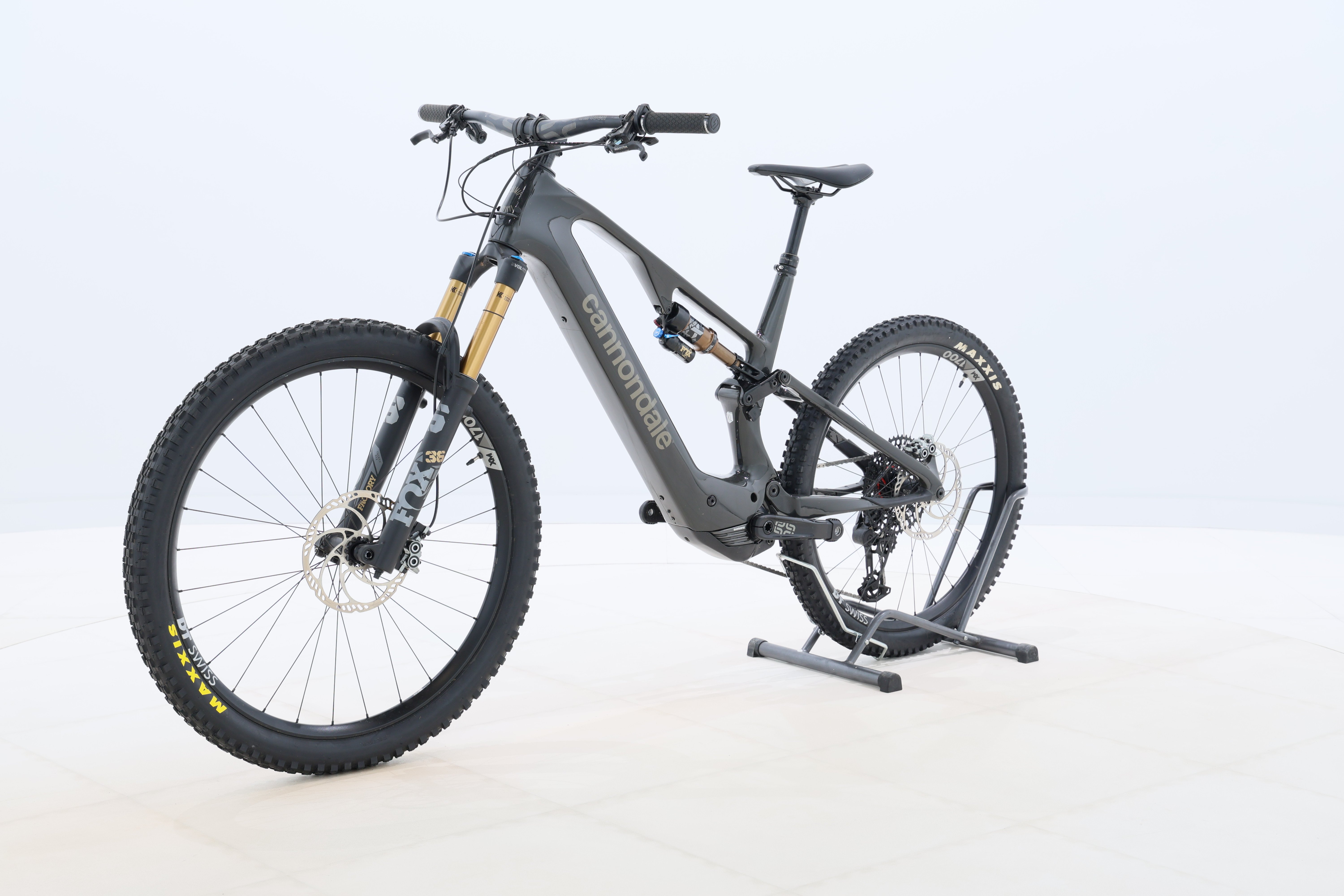 699b8f66-ff6d-47c9-a108-e5521bc14b8a