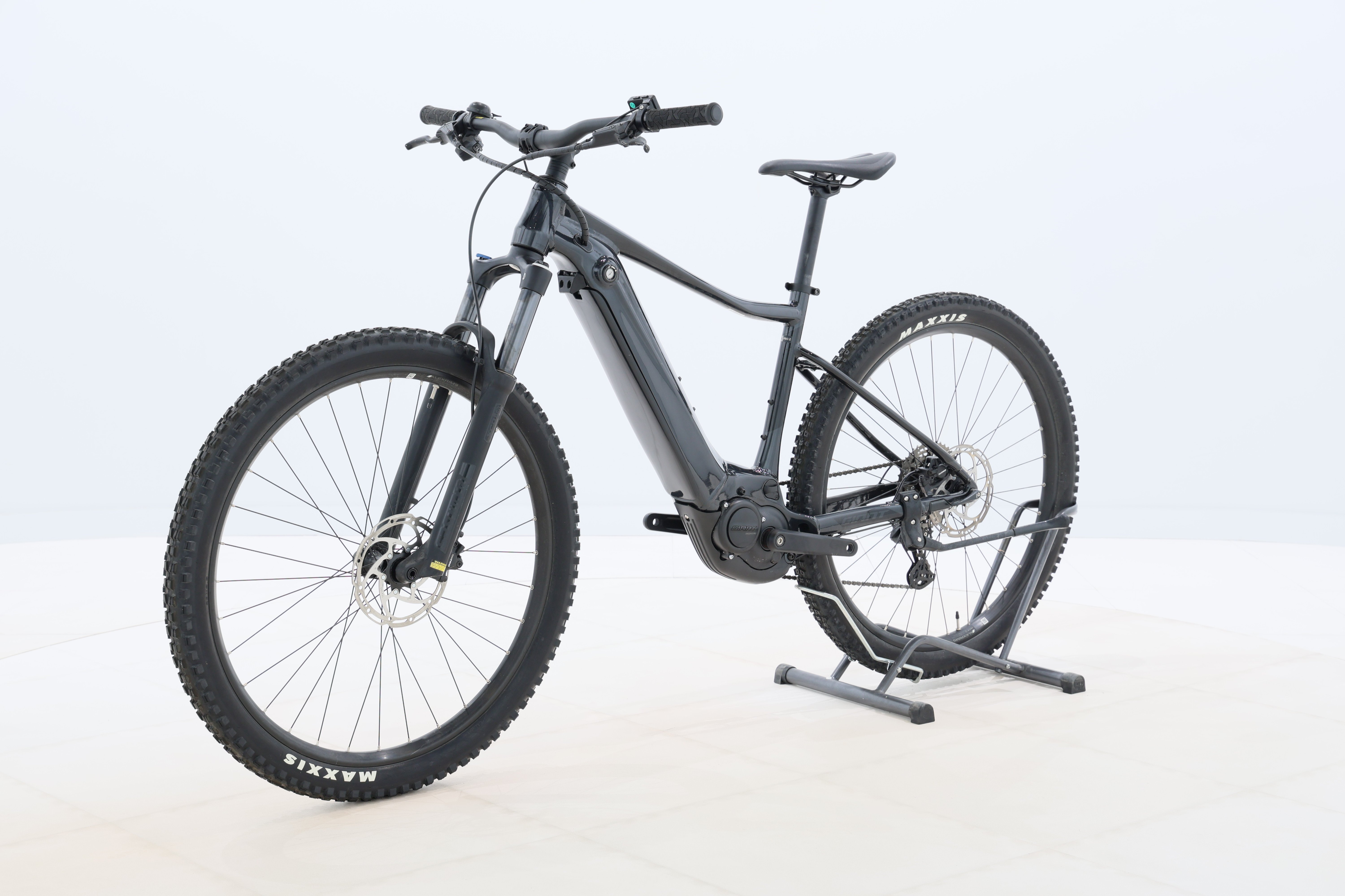 e27130dc-c993-4dc1-8a01-6be5cfa049a5