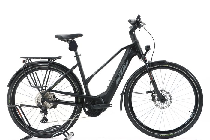 KTM CENTO 10 PLUS 2022