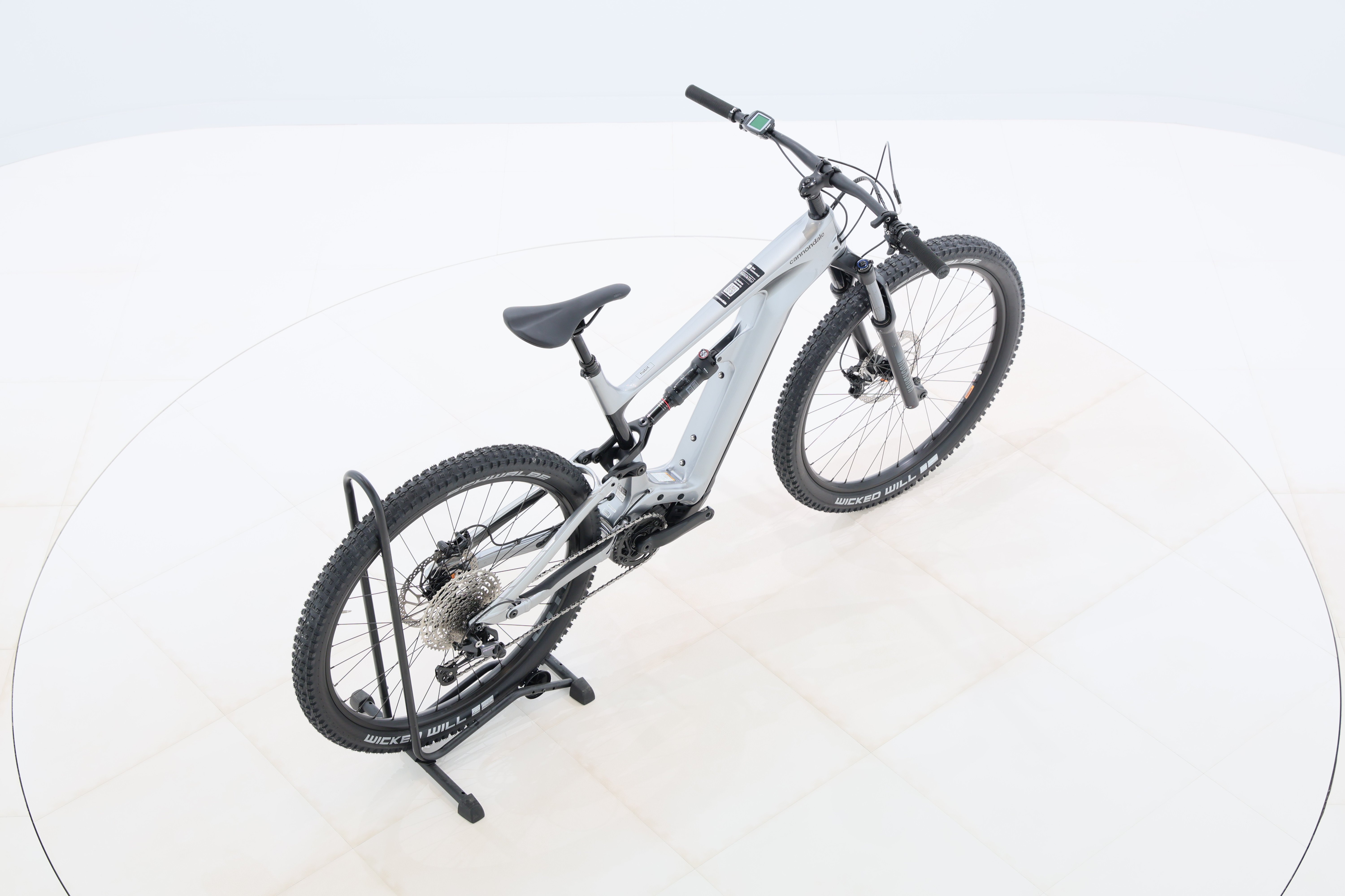 83c10a00-d0e3-4b35-bf4a-cd146abb5cdb