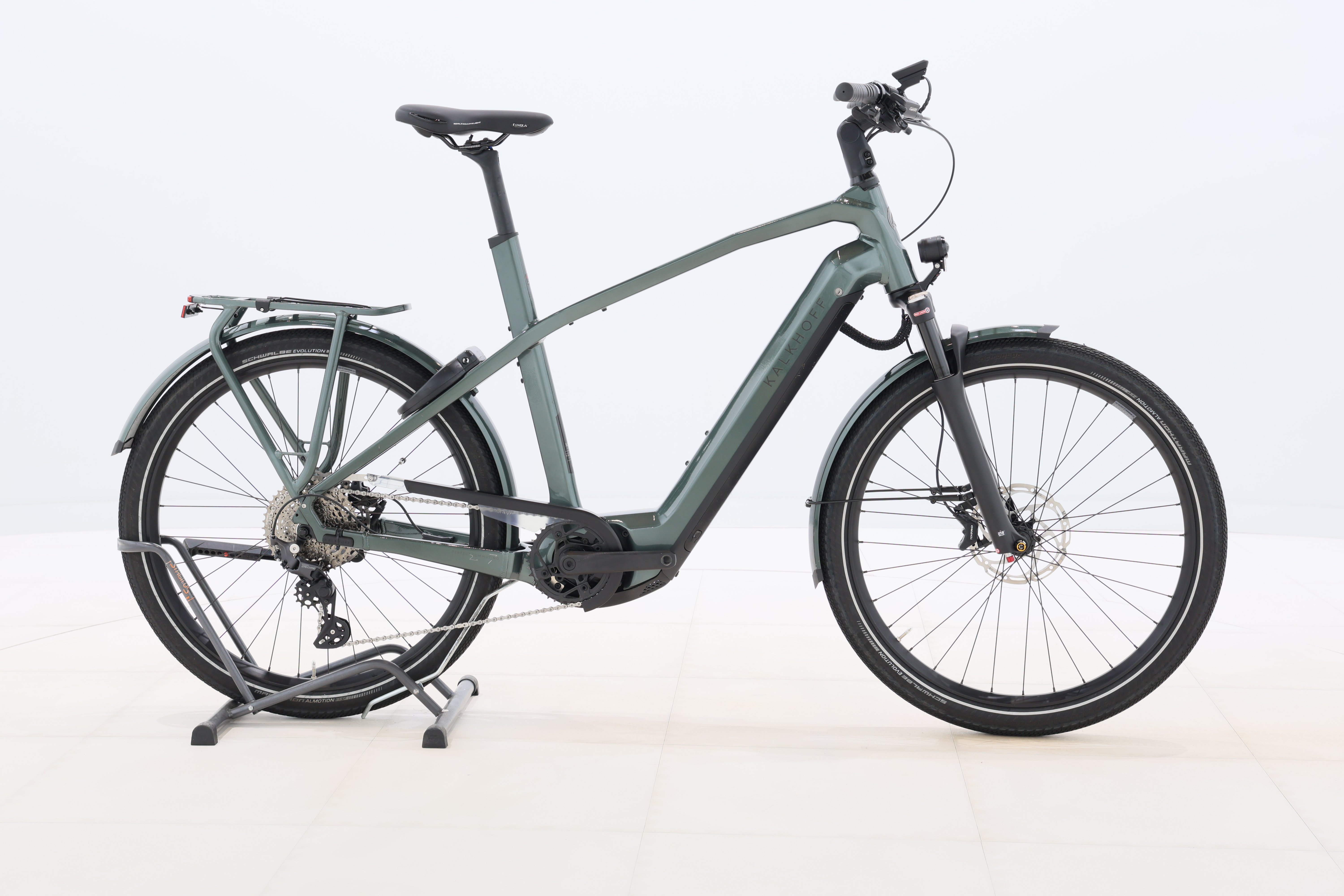 765a7d1e-b960-4c46-adaa-267d9d2cd940