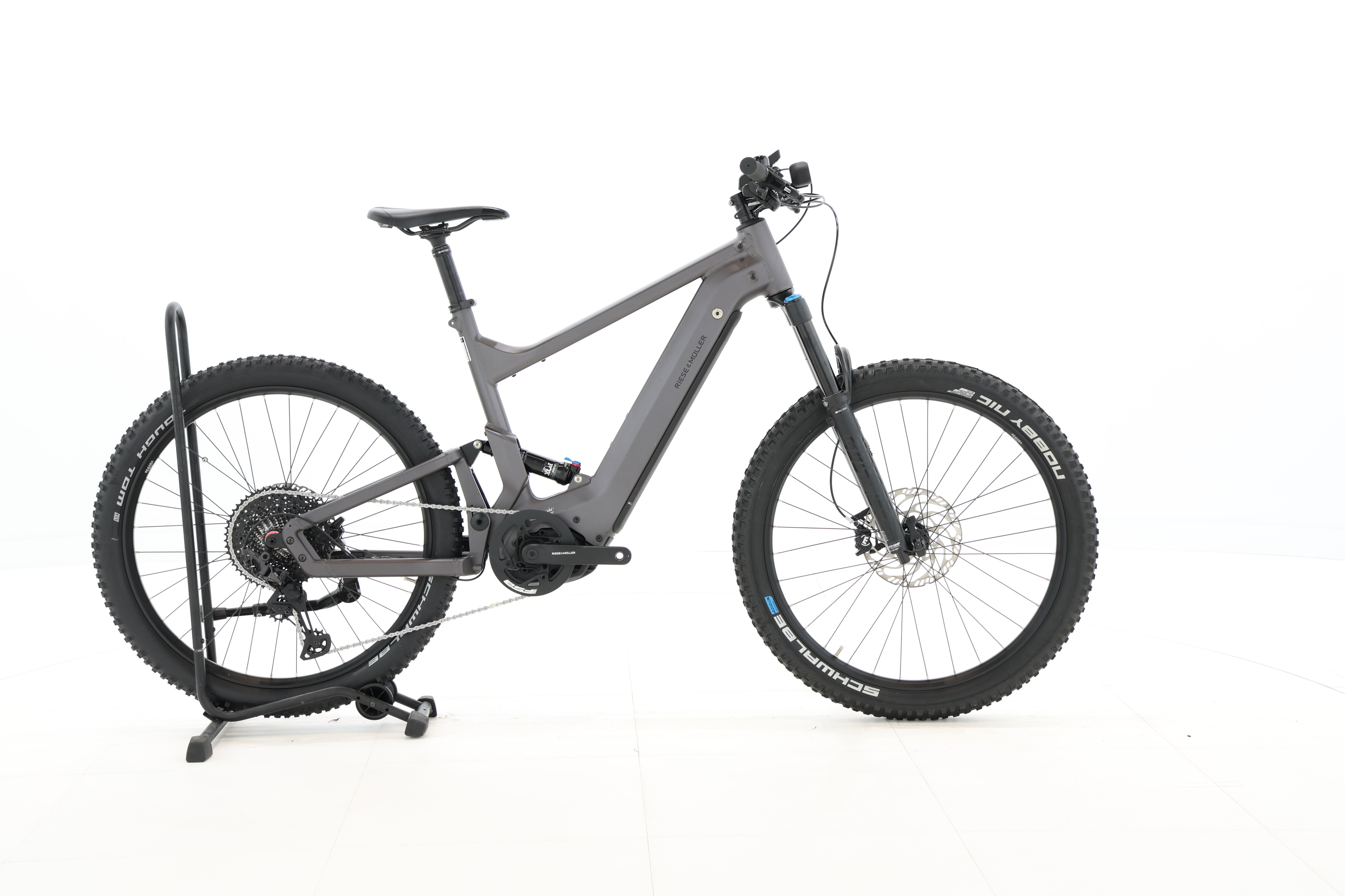 6c7e2429-5813-411b-a1c2-3e5ba2775c8f