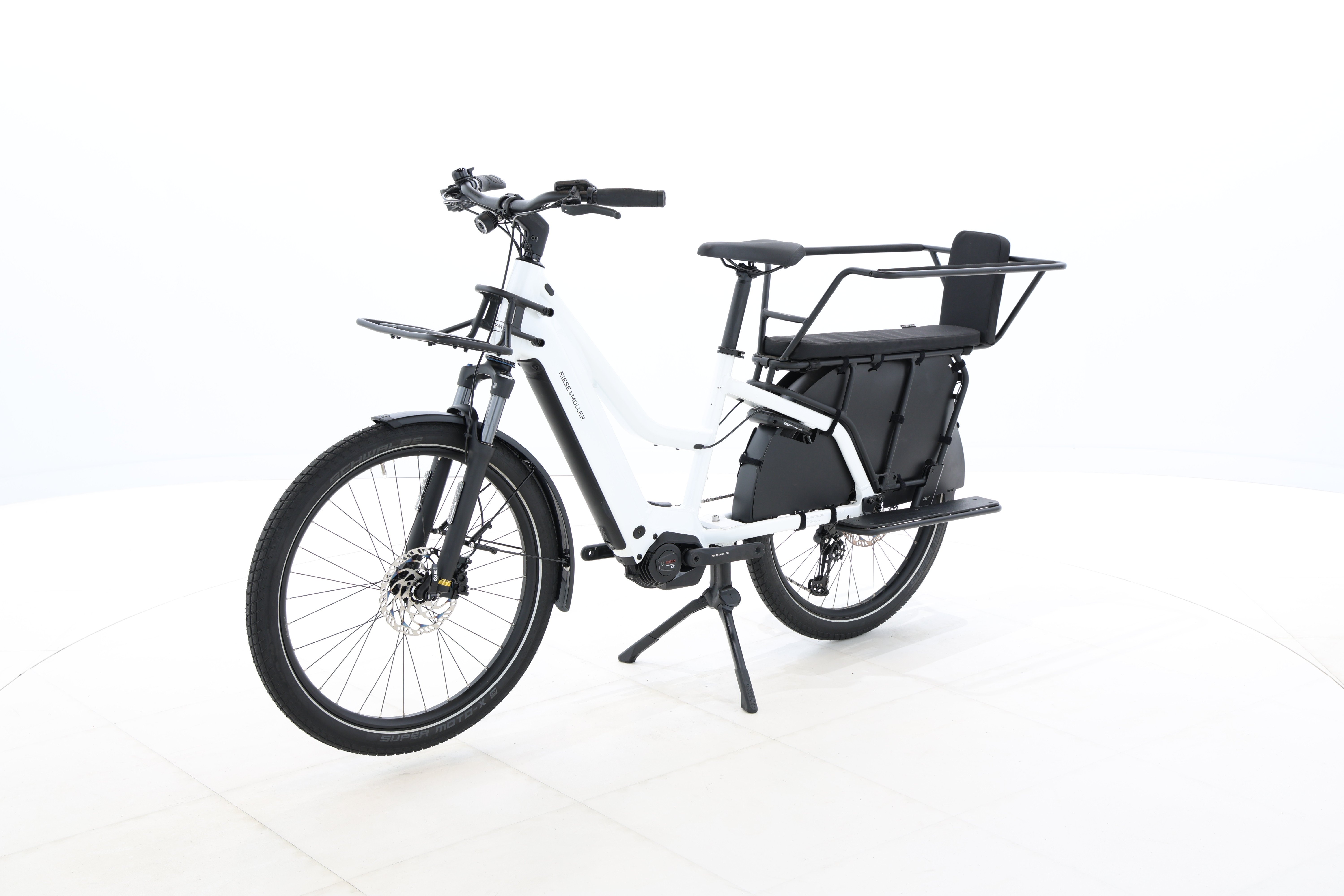 3edd84ea-3c6b-425d-83c2-ece7a79d2fa4